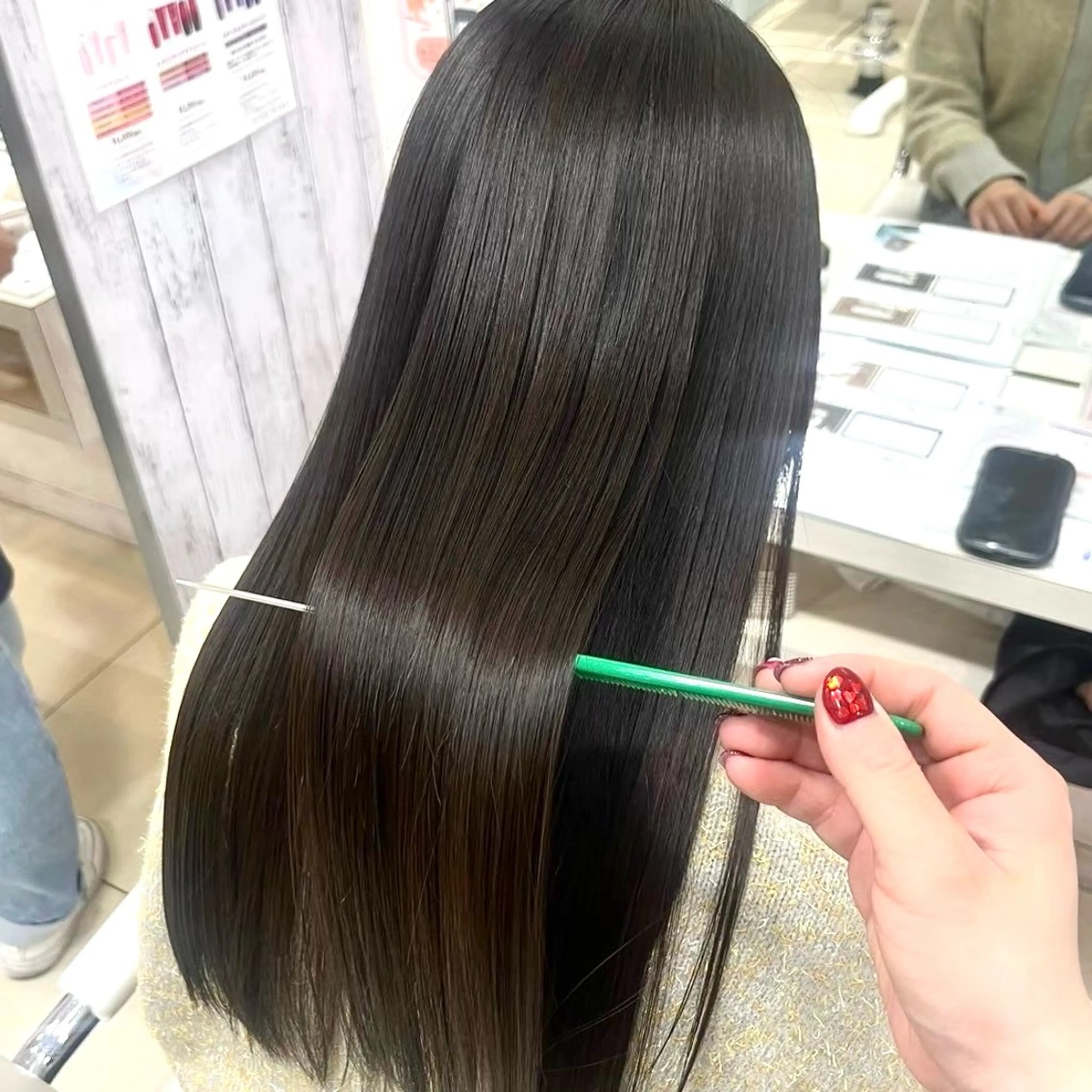 【人気No.1👑】 ”手触りも色持ちも🆙”ワンカラー➕𝗔𝘂𝗷𝘂𝗮トリートメント¥3960​〜​(ロング料金別)の写真