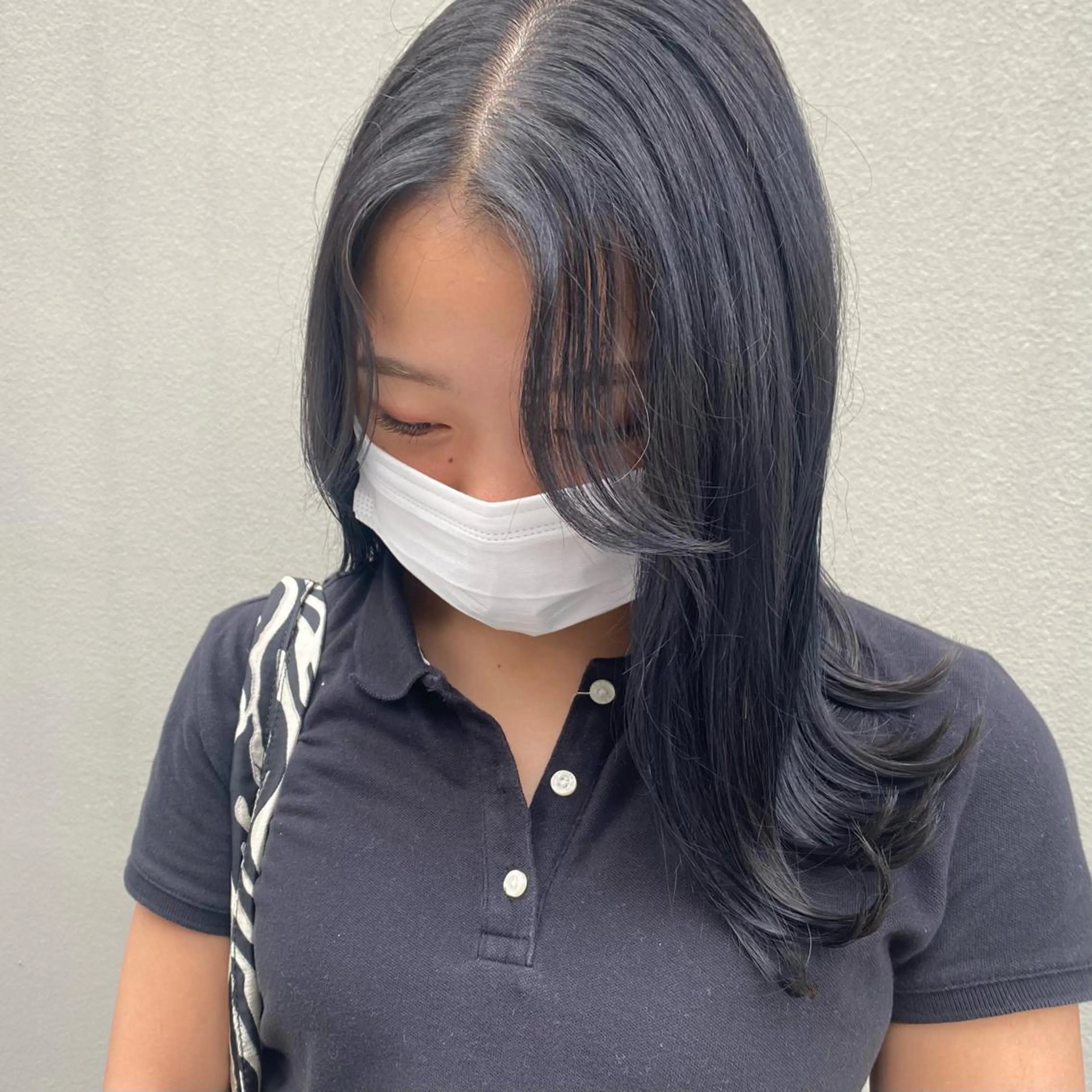 セミロング esu西梅田所属・ena/ブリーチなし 透明感・レイヤー🎀のヘアスタイル