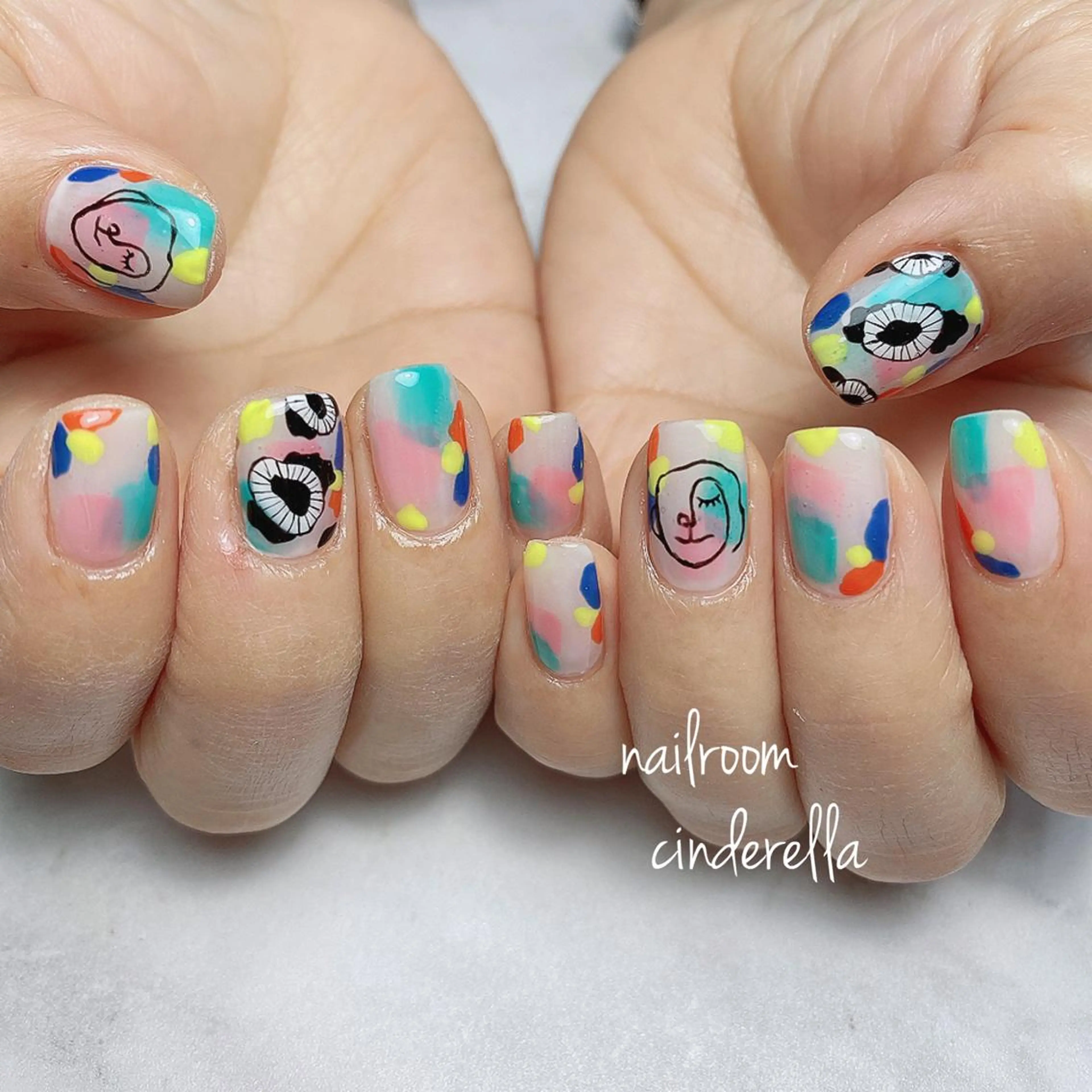 ネイル アートネイル Nailroom. Cinderellaのネイルデザイン