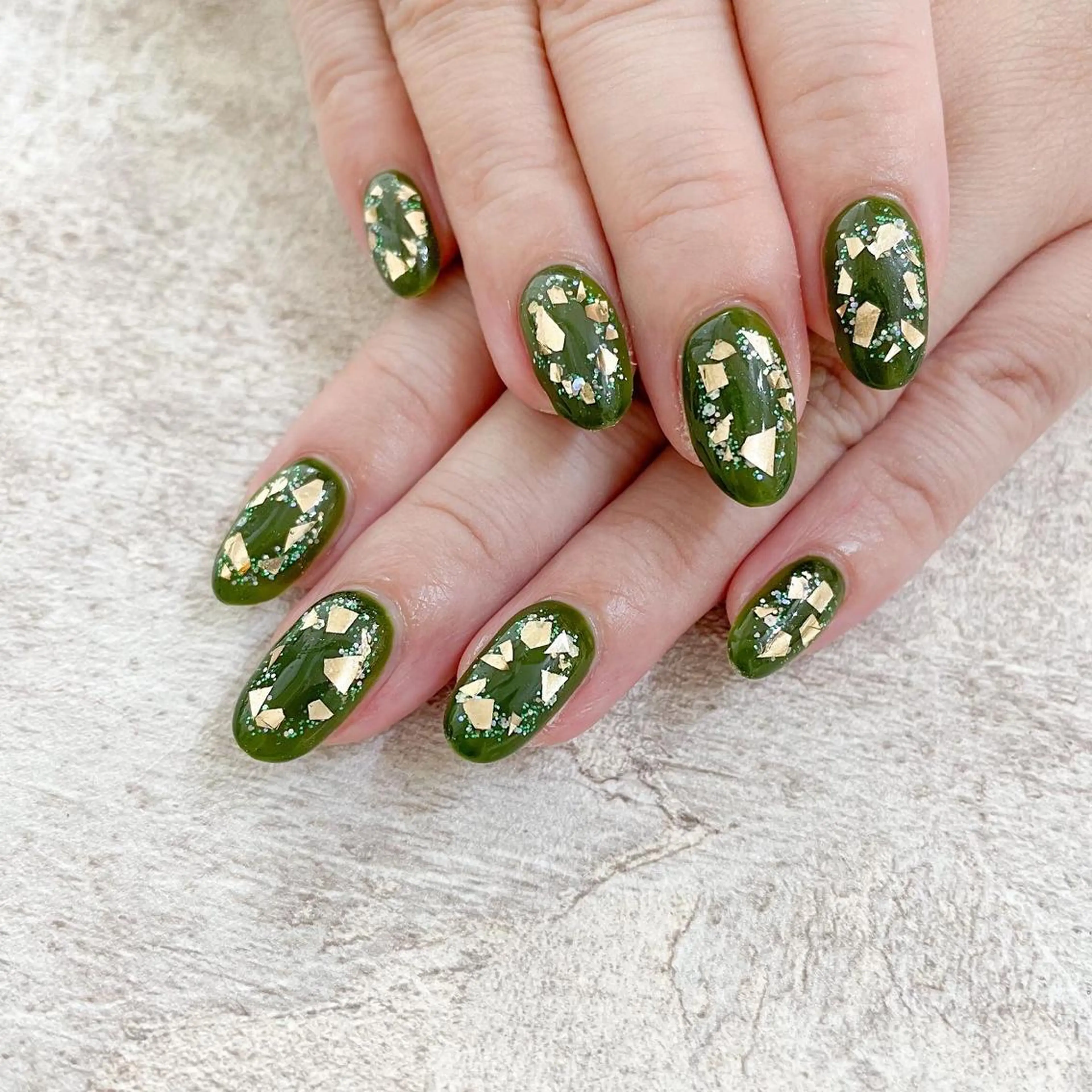 ネイル Tiary Nail Fのネイルデザイン