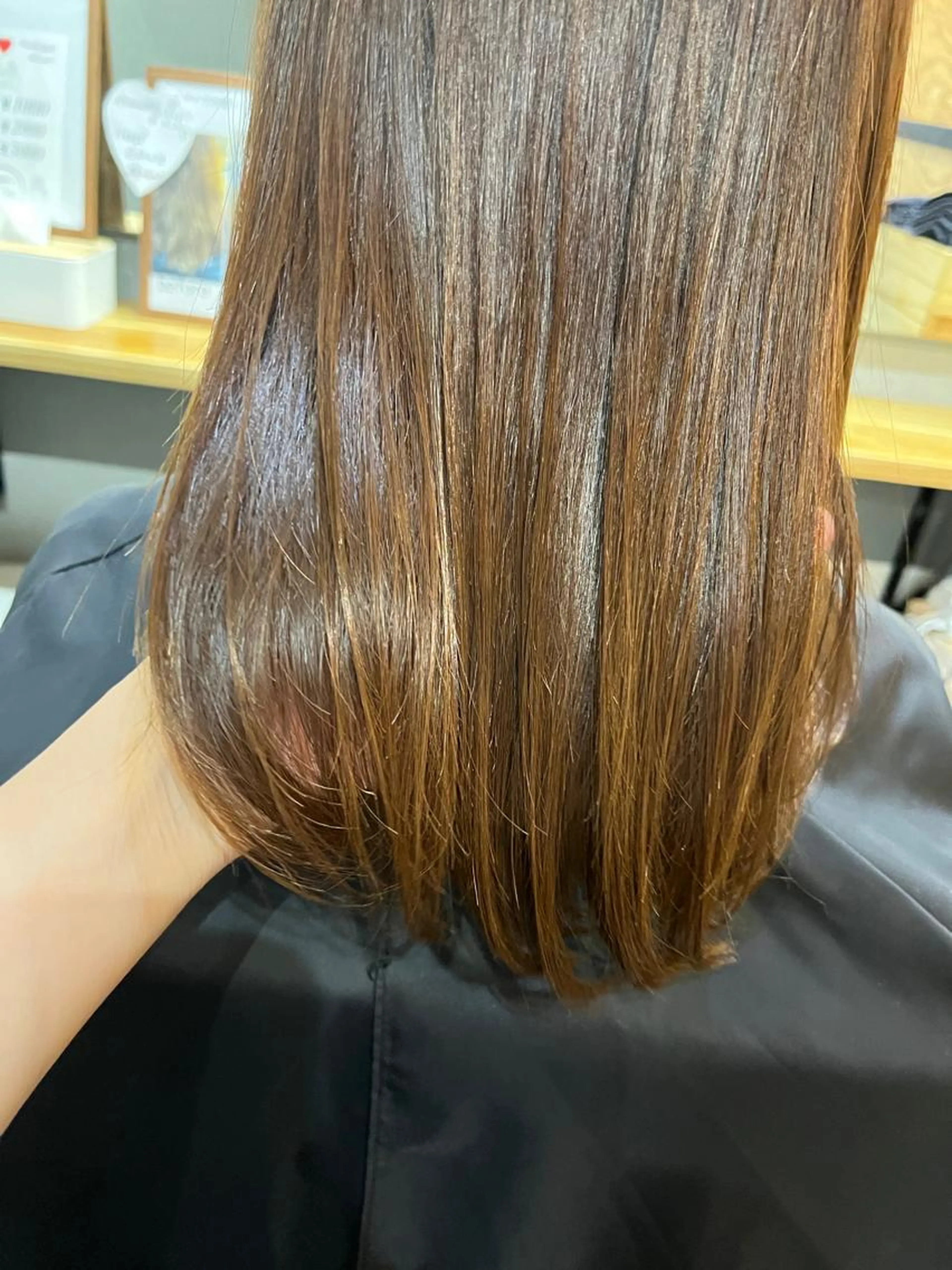 一度で効果🩵髪質改善ウルトワ水素トリートメント➕小顔カット🫧🫧🫧プラスカラーは5000円の写真