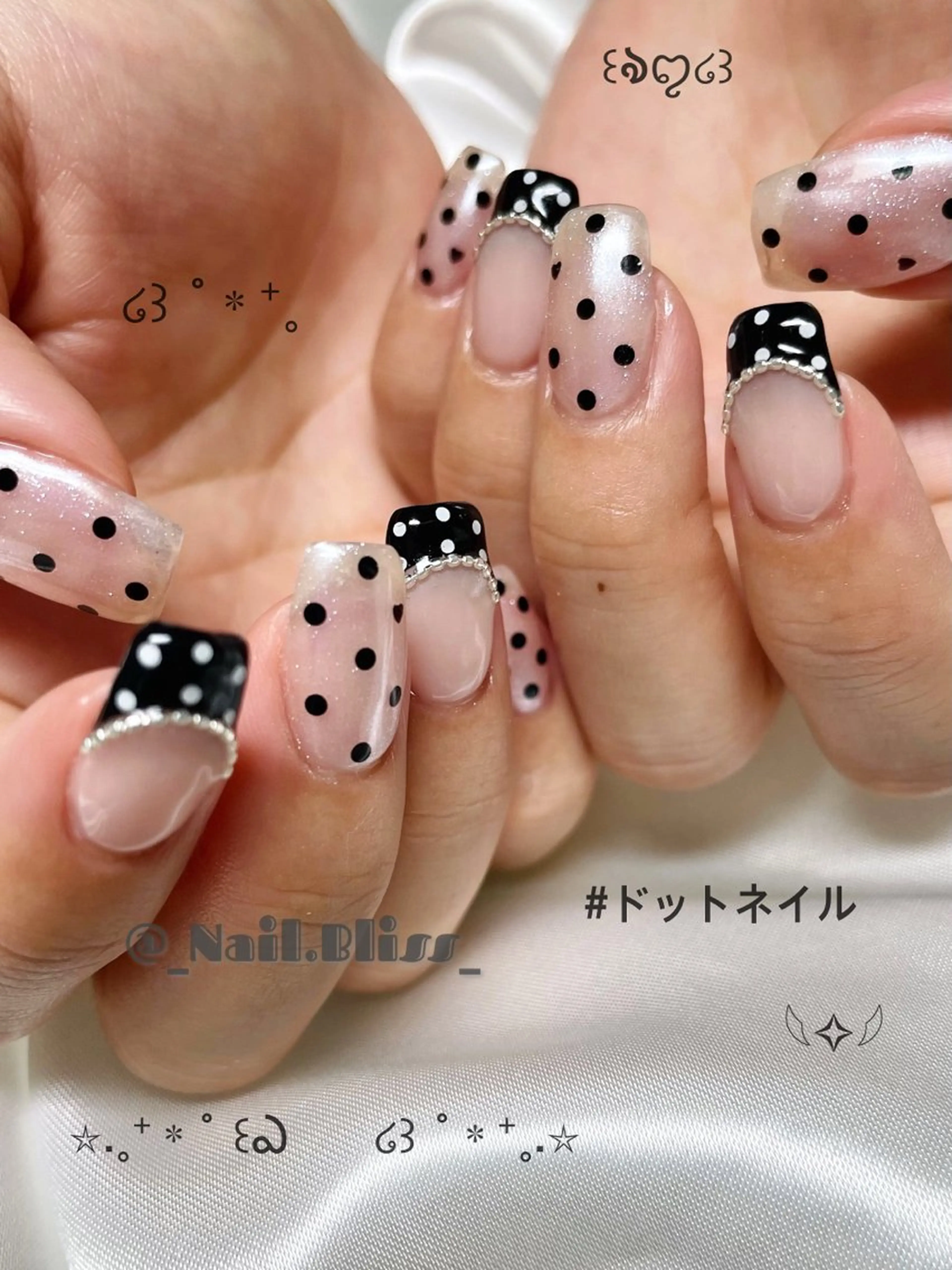 ネイル ドット ハート ハンドネイル NAIL BLISSのネイルデザイン