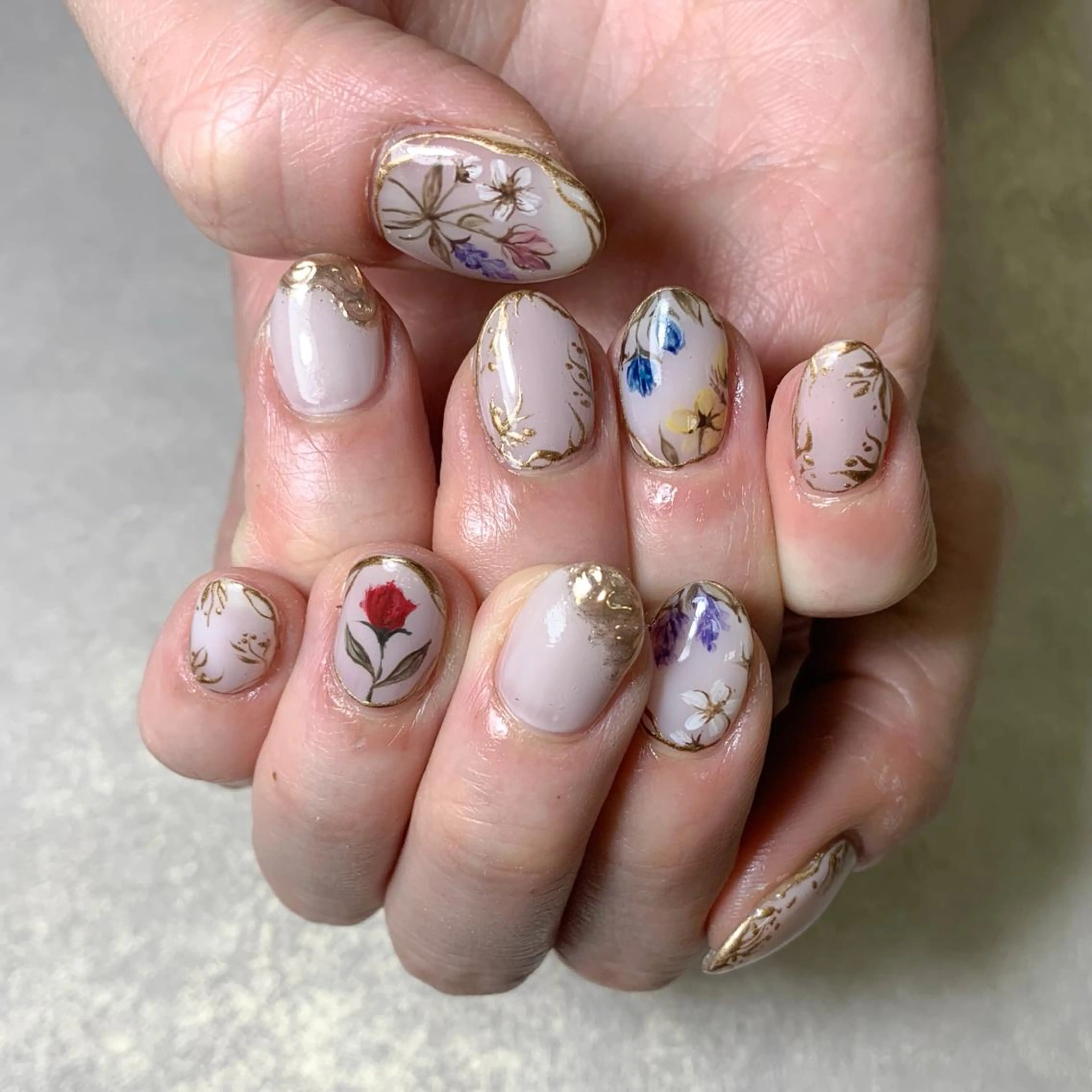 ネイル ハンドネイル atelier　FIORITURA所属・FIORITURA aiのネイルデザイン