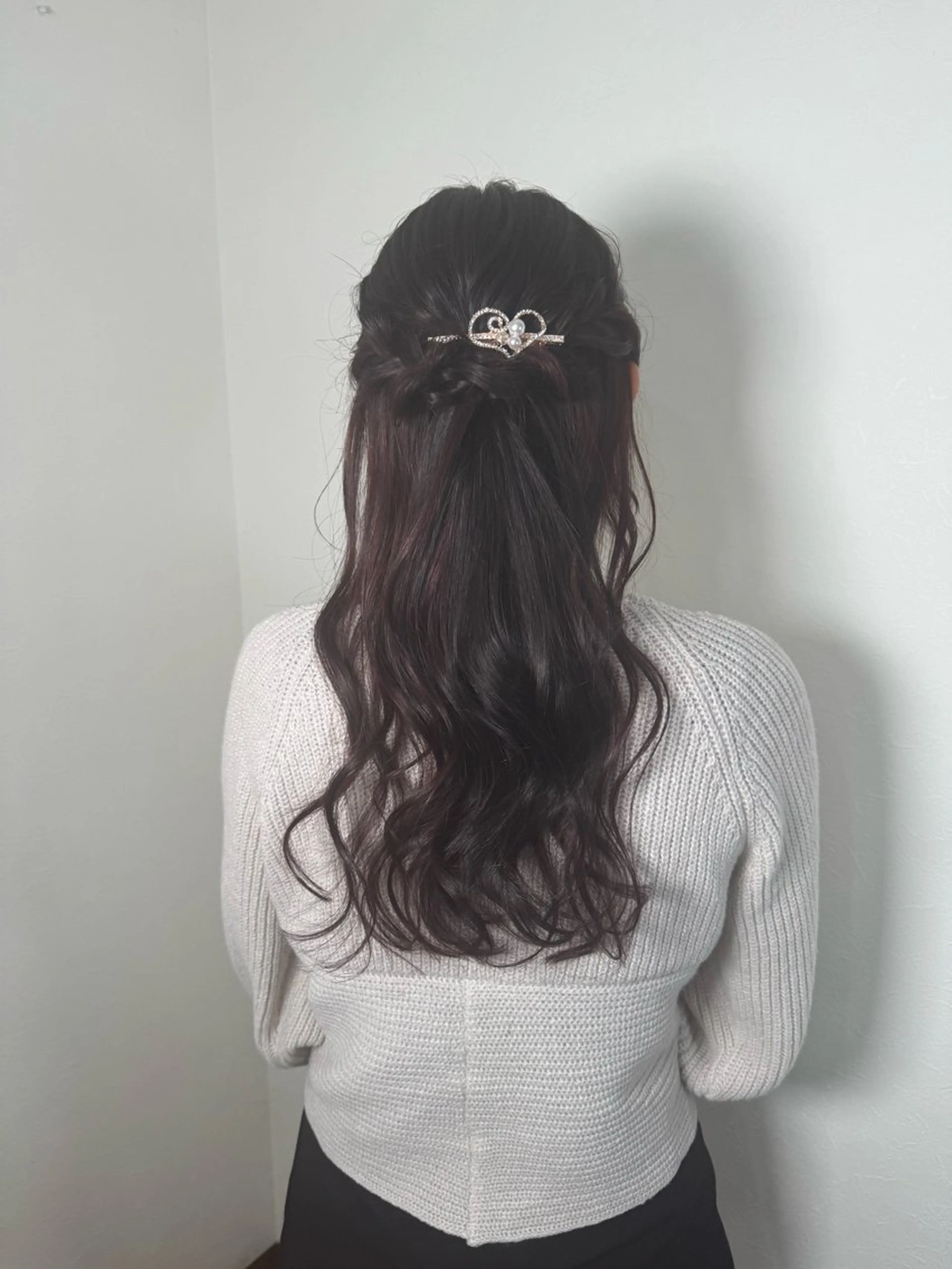 ヘアアレンジ Cerisier所属・cerisier 萩原のヘアスタイル