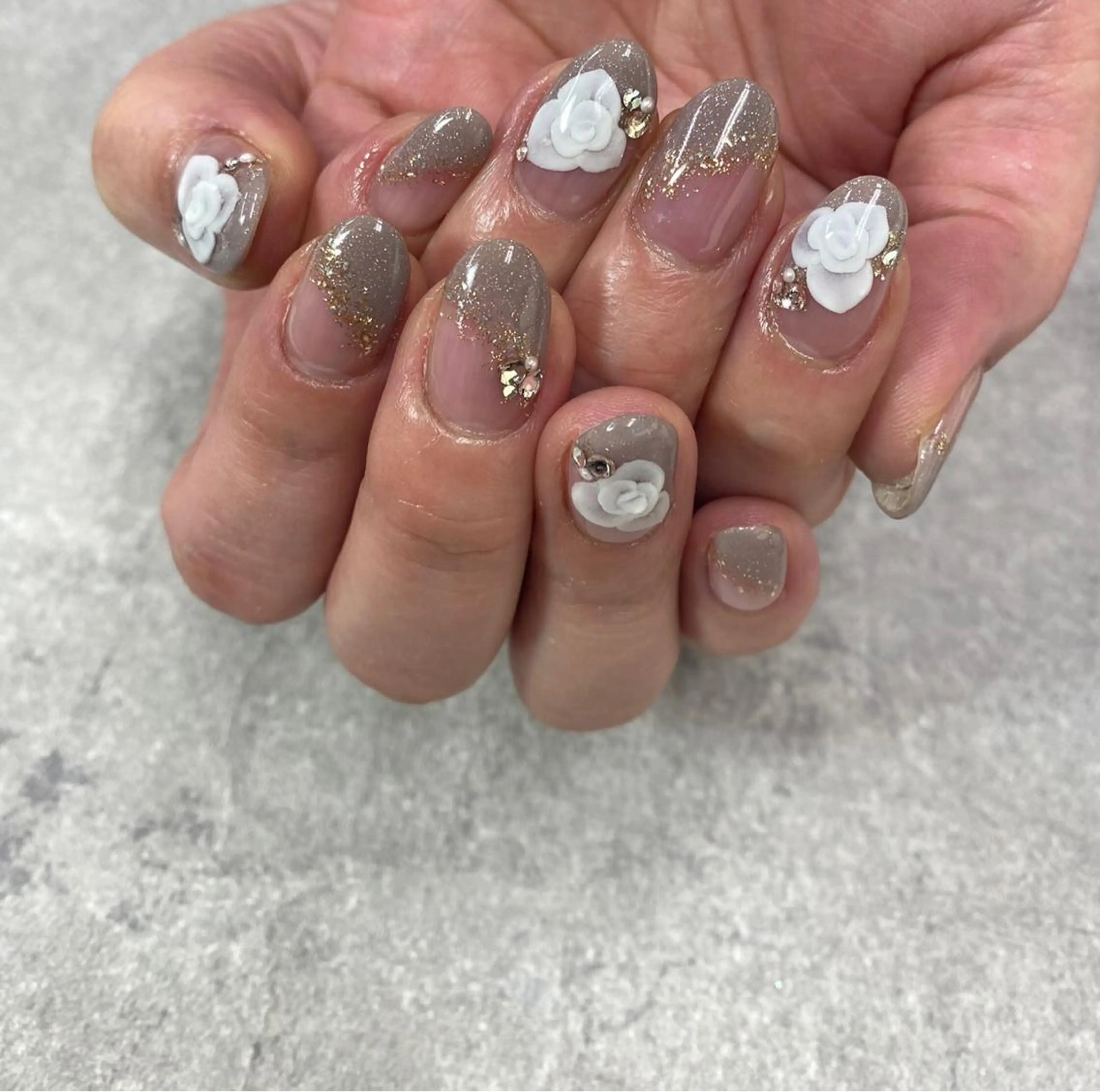 ネイル フレンチネイル 斜めフレンチ ハンドネイル ハンドケア FASTNAIL PLUS 新宿店のネイルデザイン