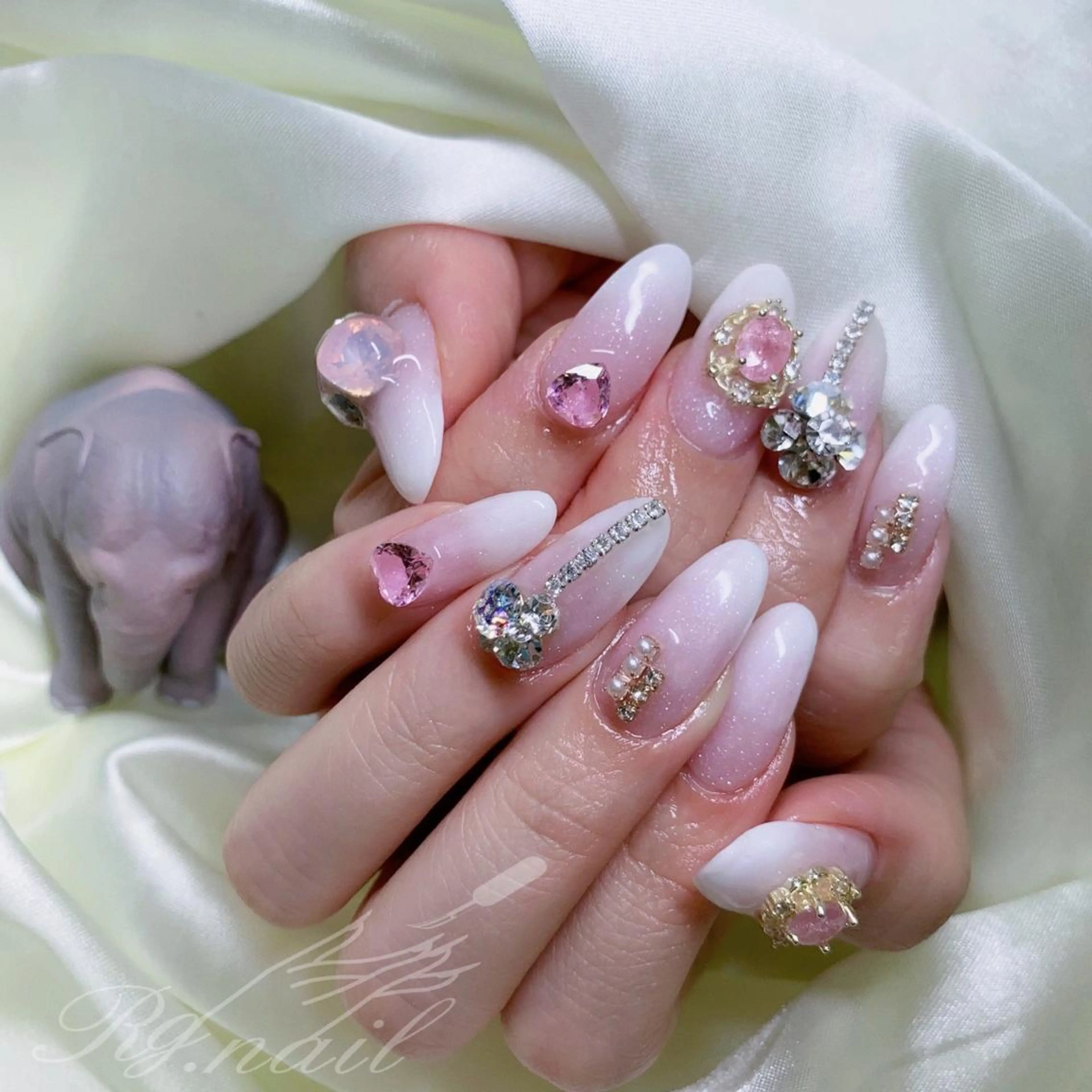 ロング ネイル Cho Artネイル所属・Cho Art ネイルのネイルデザイン