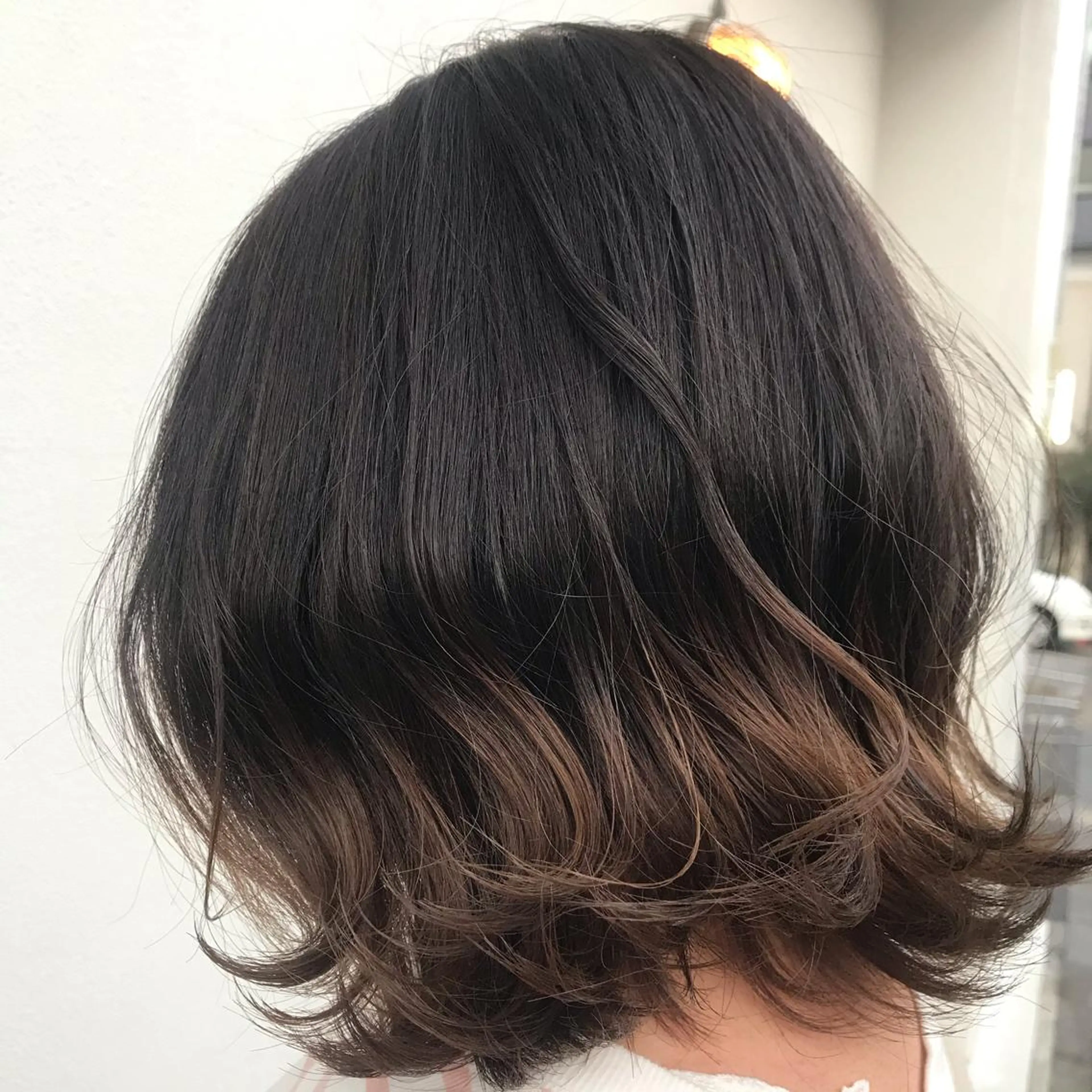 ミディアム カラー ヘアアレンジ グラデーションカラー グレージュ moi-meme.soe所属・タナカ リナのヘアスタイル