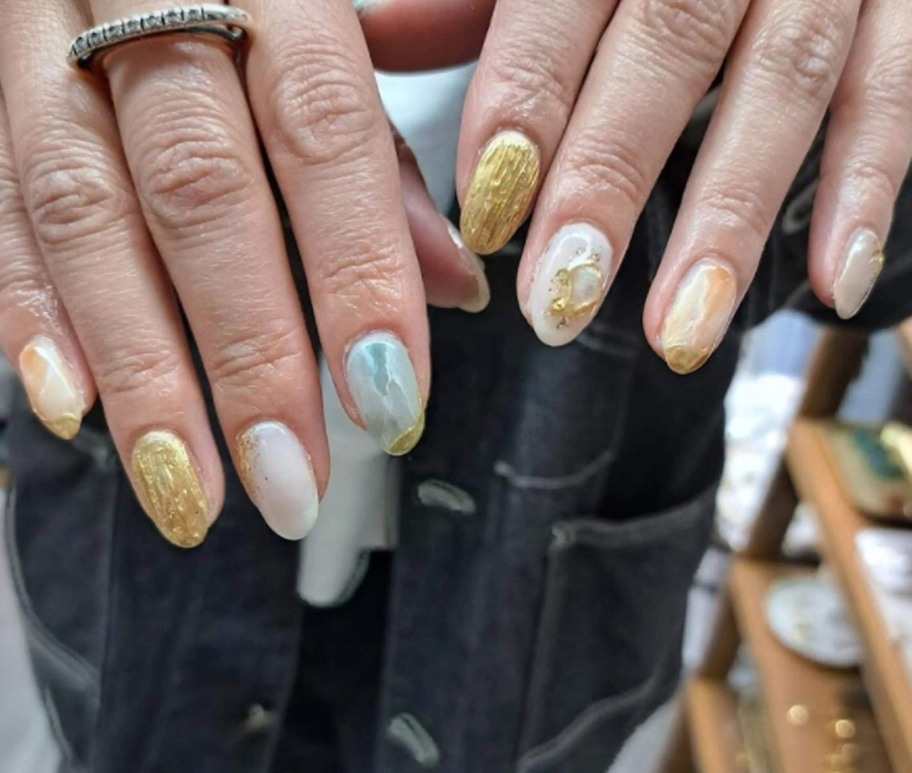 ネイル アートネイル ジェルネイル ニュアンスネイル スカルプネイル nailstudio eviz新宿店のネイルデザイン