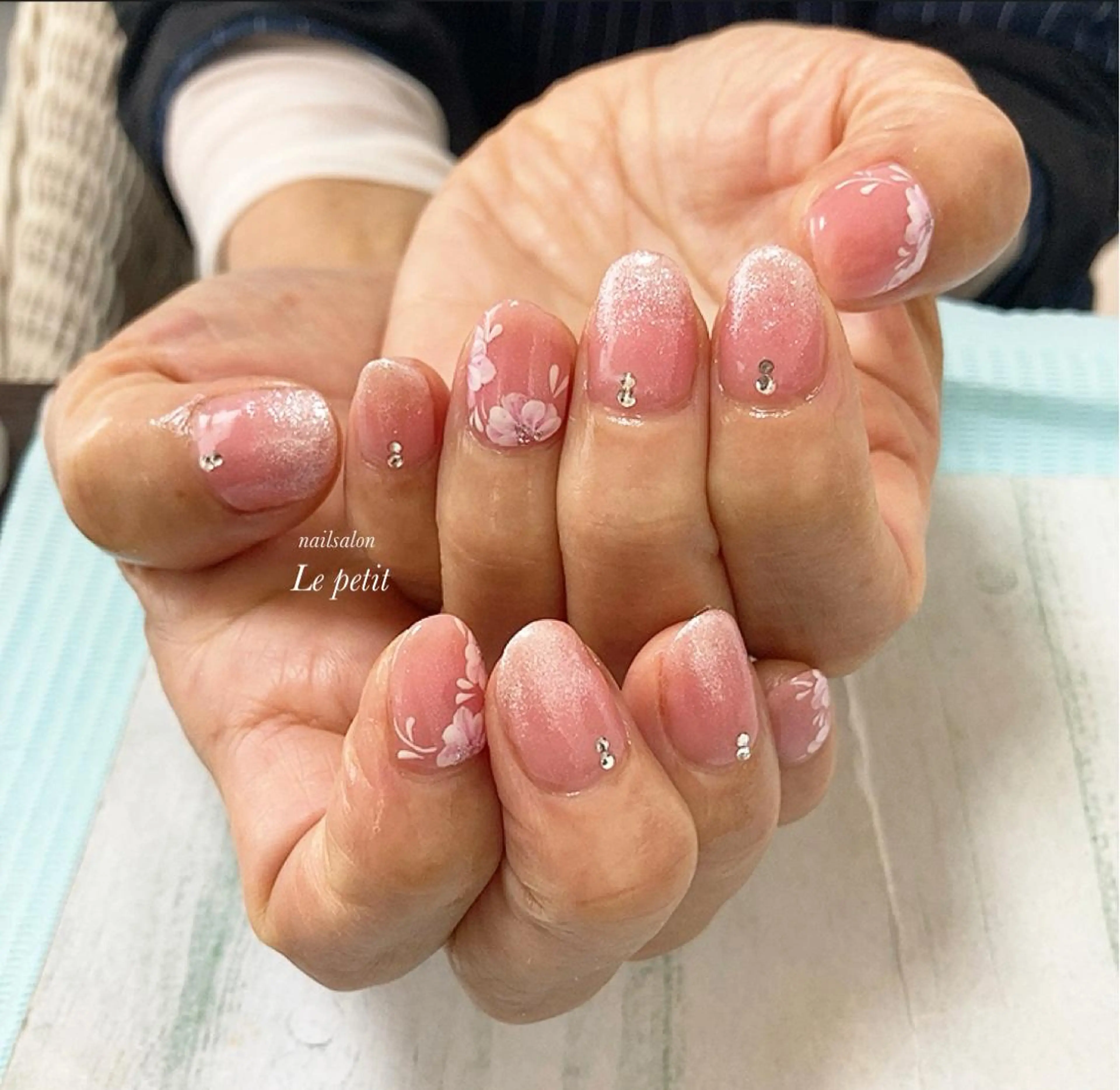 ネイル 石野 広佳のネイルデザイン