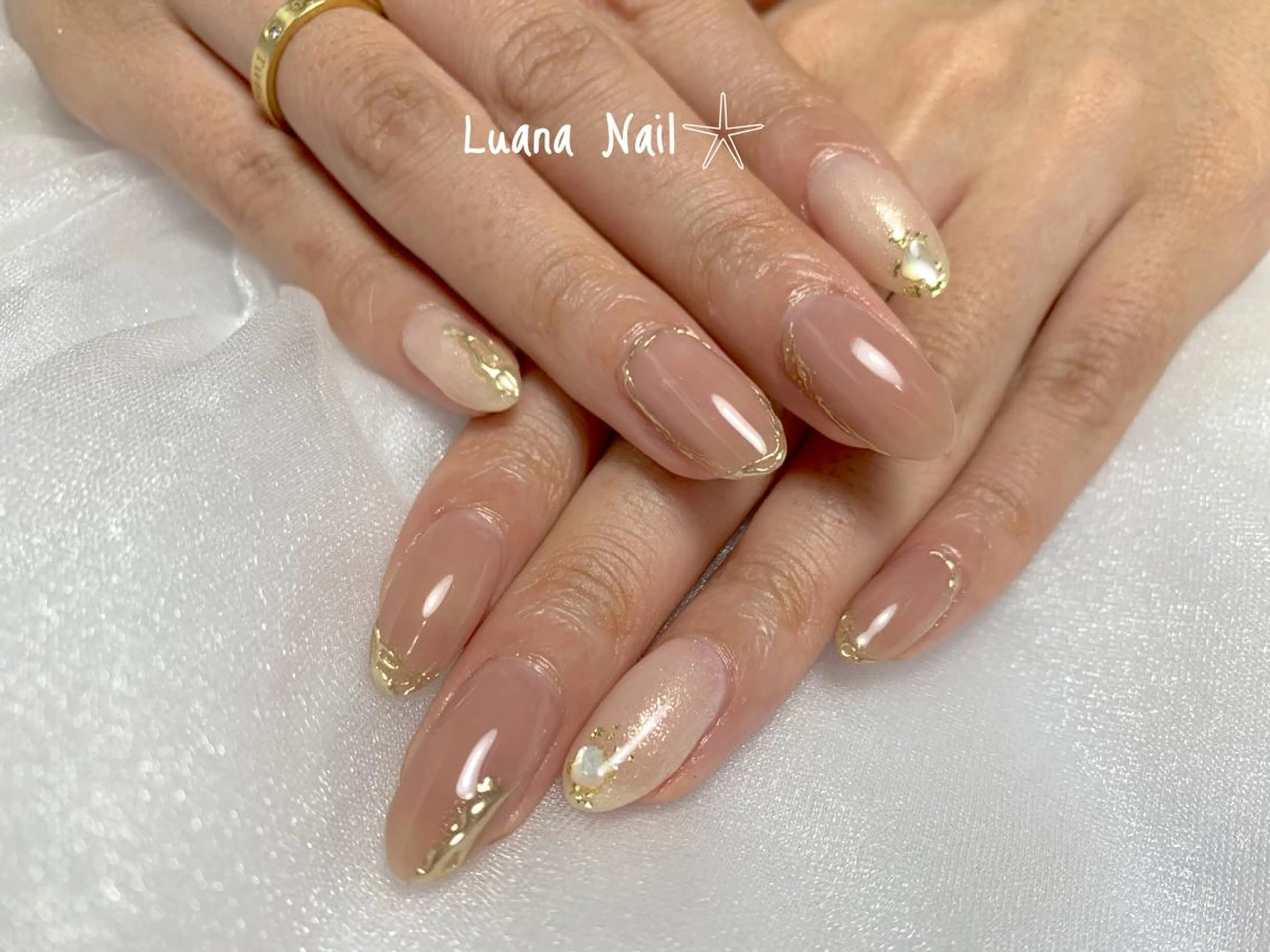 ネイル ミラーネイル ハンドネイル BeauJu by Luana Nail所属・BeauJu by Luana Nailのネイルデザイン