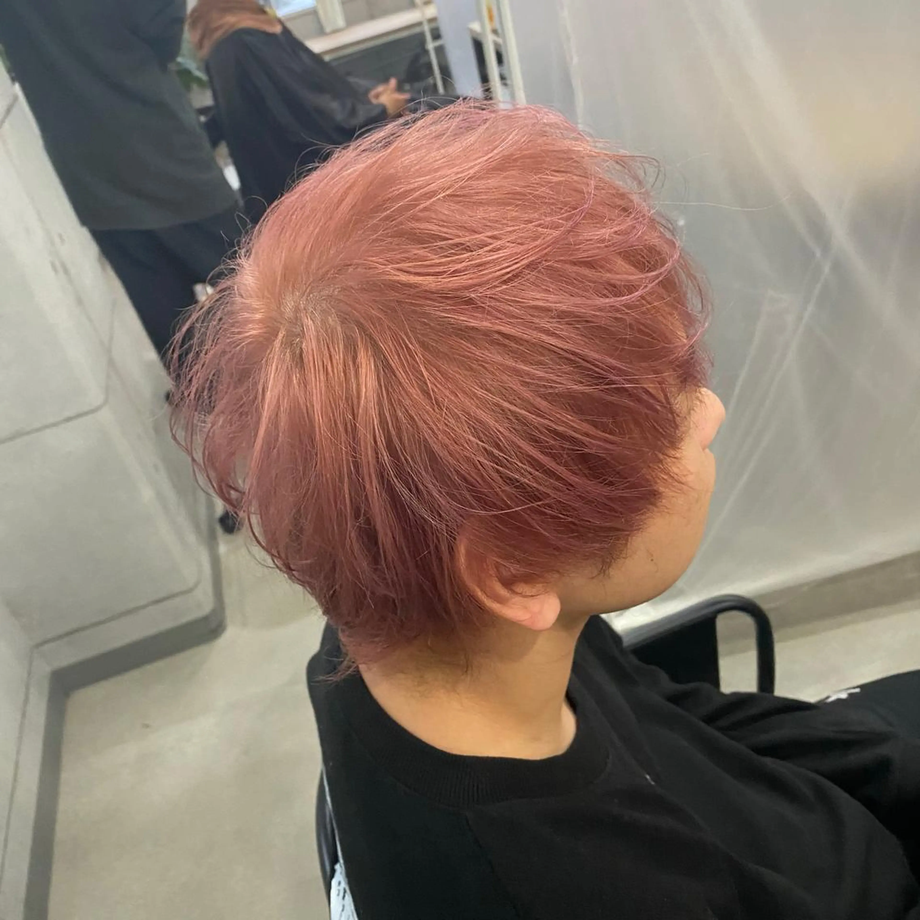 ショート 艶カラー💎 髪質改善🎈アトワのヘアスタイル