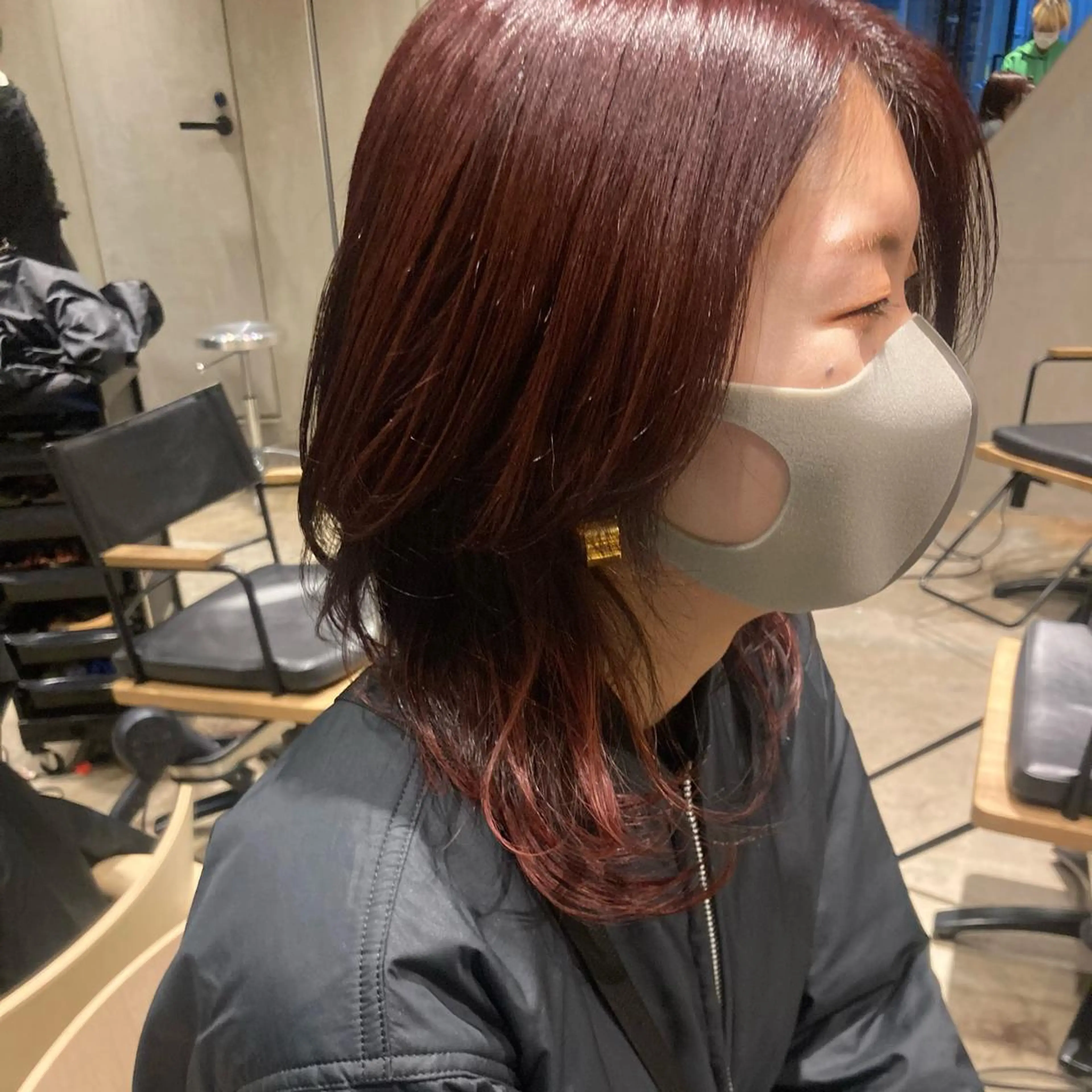 ミディアム カラー ショートボブ ミディアムパーマ アッシュ ブリーチ ブルーカラー ヘアカラー 🌈圧倒的デザイン力 内井省吾のヘアスタイル