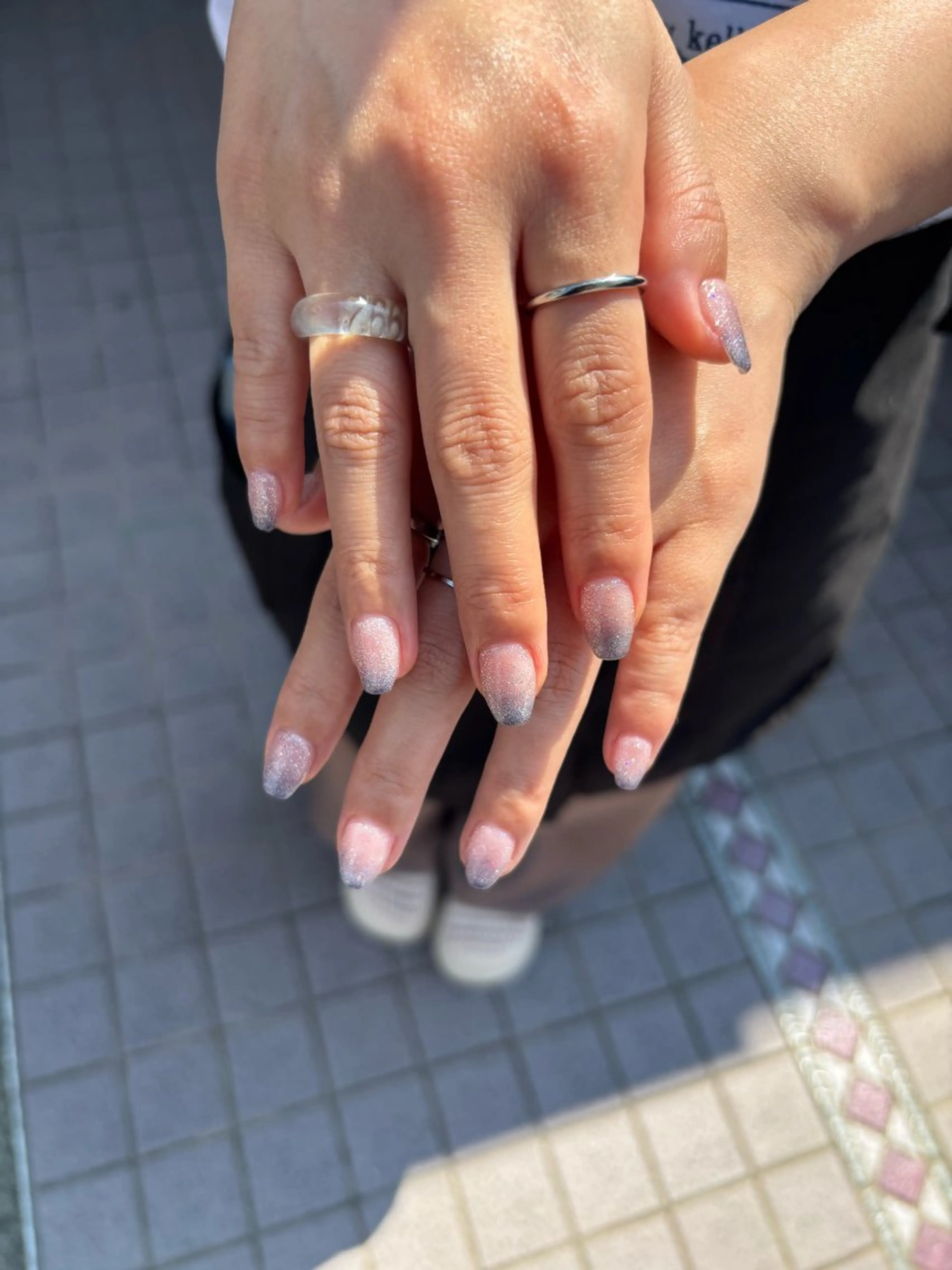 ネイル グラデーション キラキラネイル ラメ(グリッター) ラメグラデーション 👀💅 Honokaのネイルデザイン