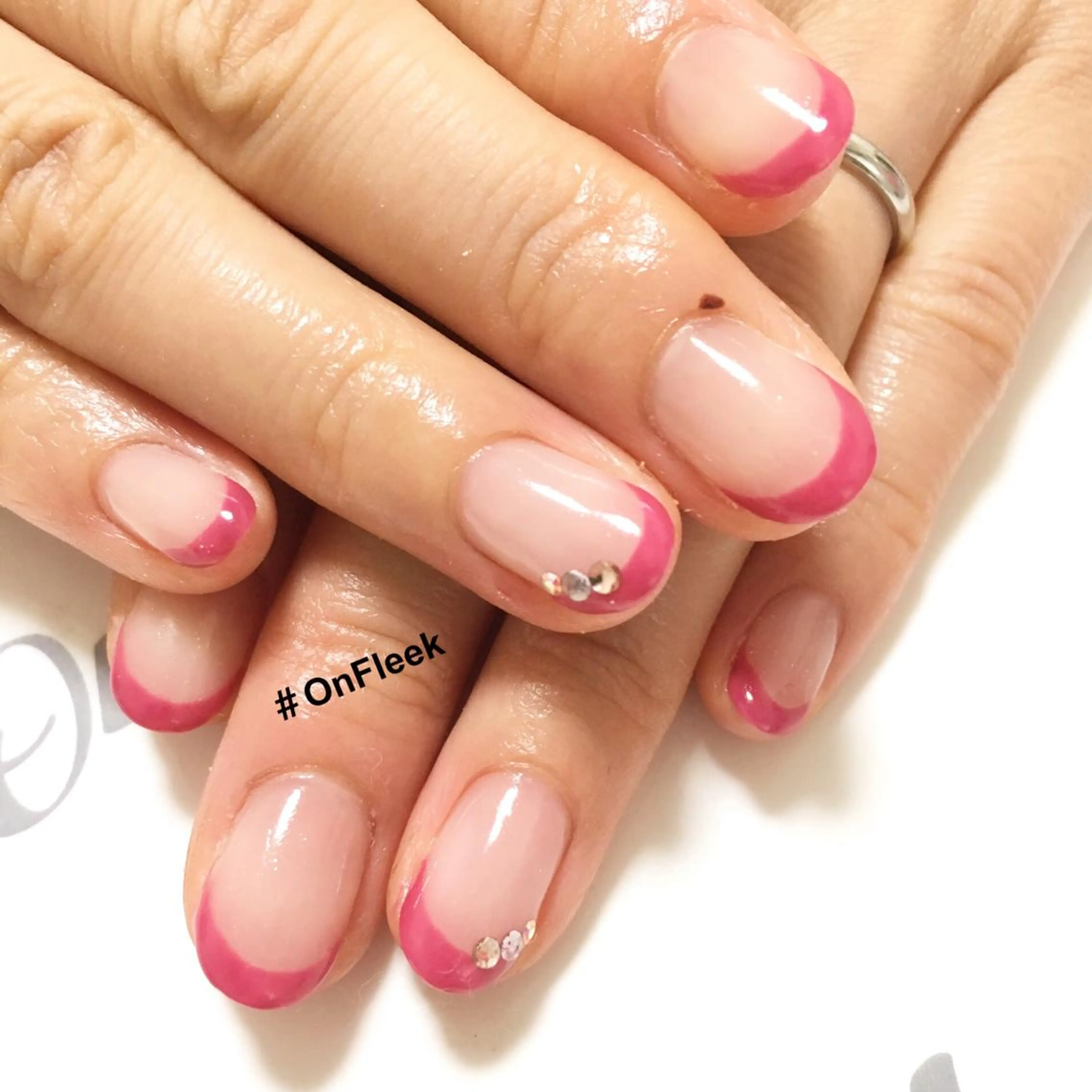 ネイル ハンドネイル NailSalon ＃OnFleekのネイルデザイン
