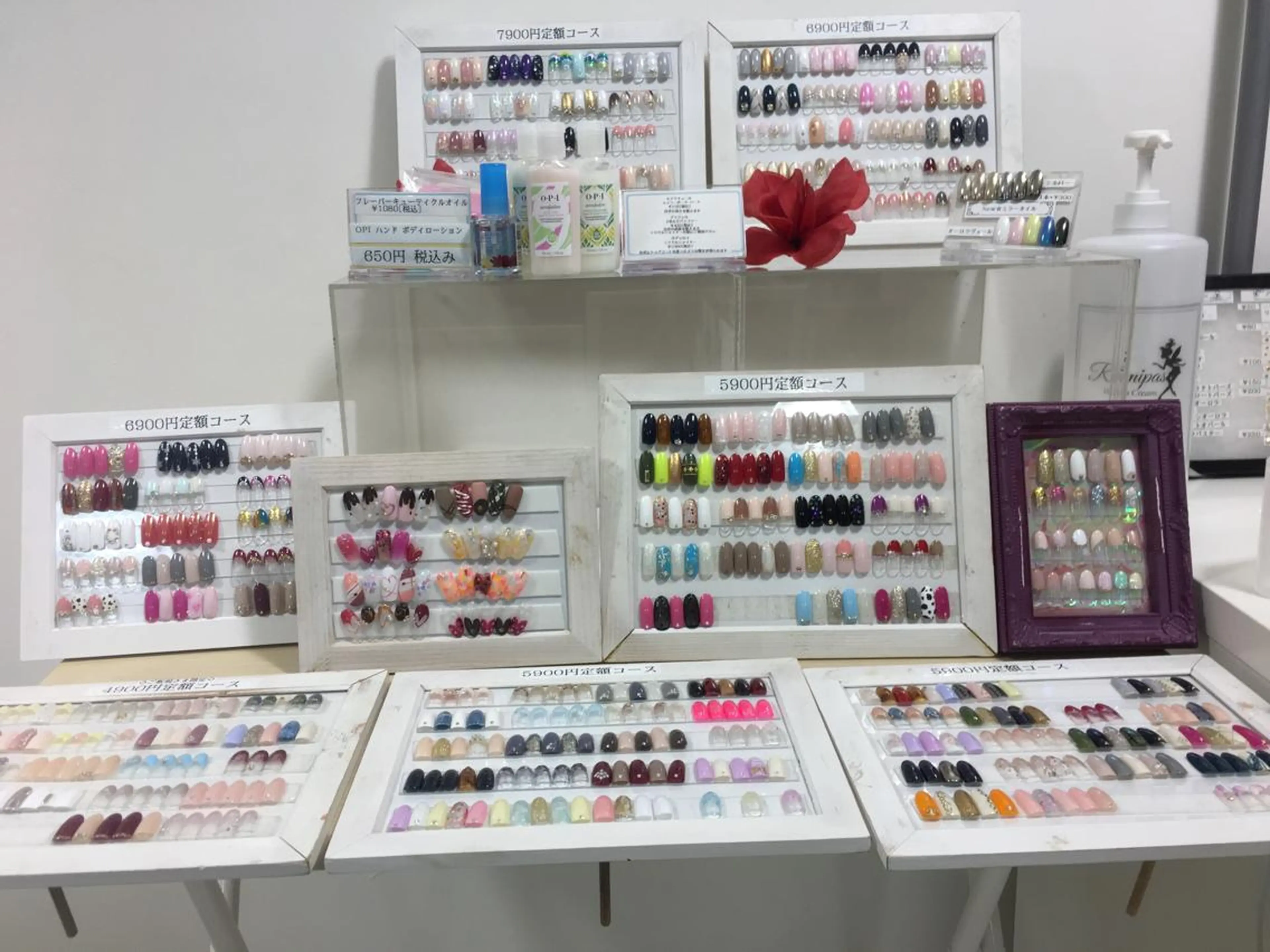 ネイル 隠れ家一戸建て金町 HIROMI 葛飾区のネイルデザイン