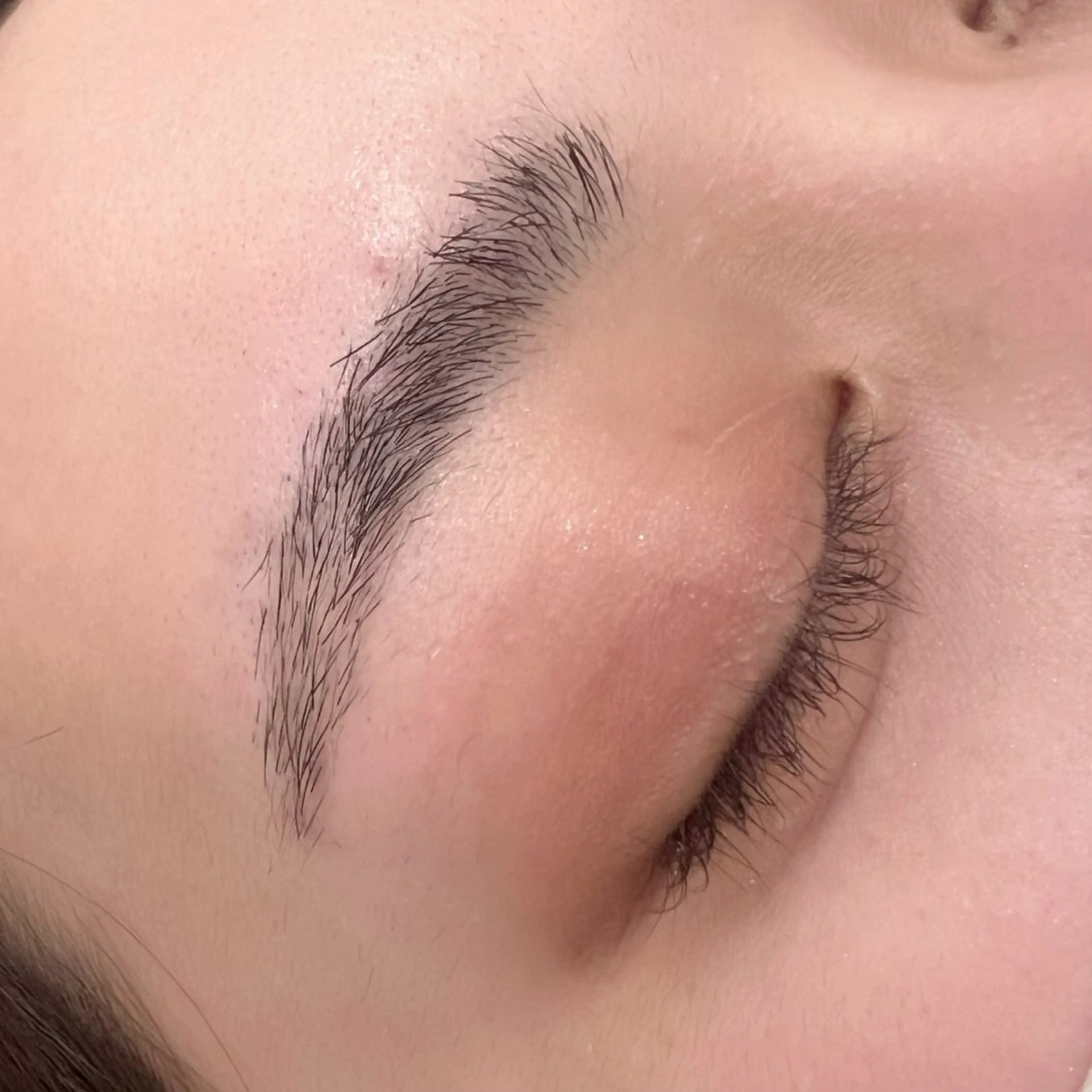 アイブロウ ワックス脱毛 眉カット その他(アイブロウ) eye lash mele.(マレ)所属・mele(マレ) akiのマツエク・マツパデザイン
