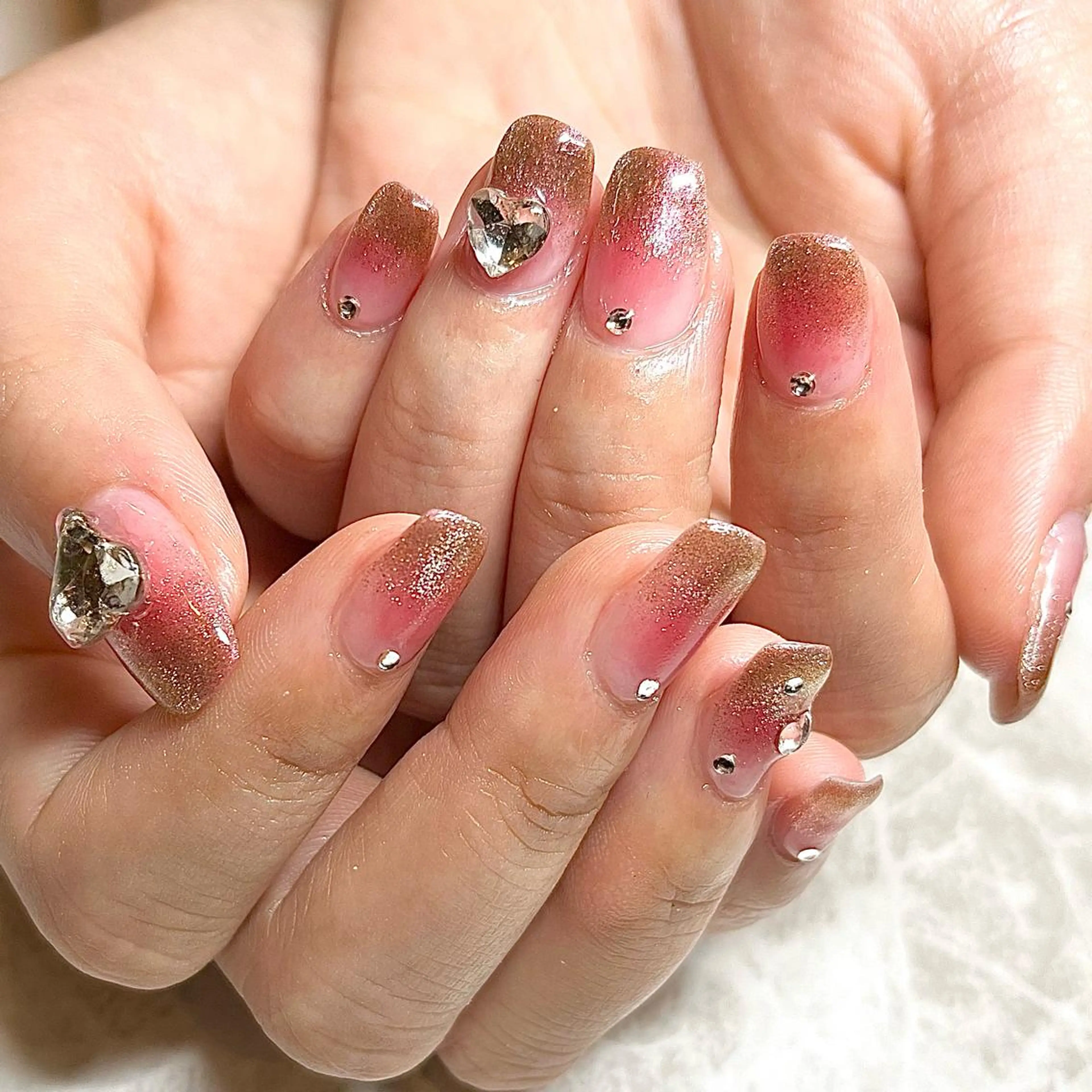 ネイル アートネイル チークネイル グラデーション MyFairLady ゆかのネイルデザイン