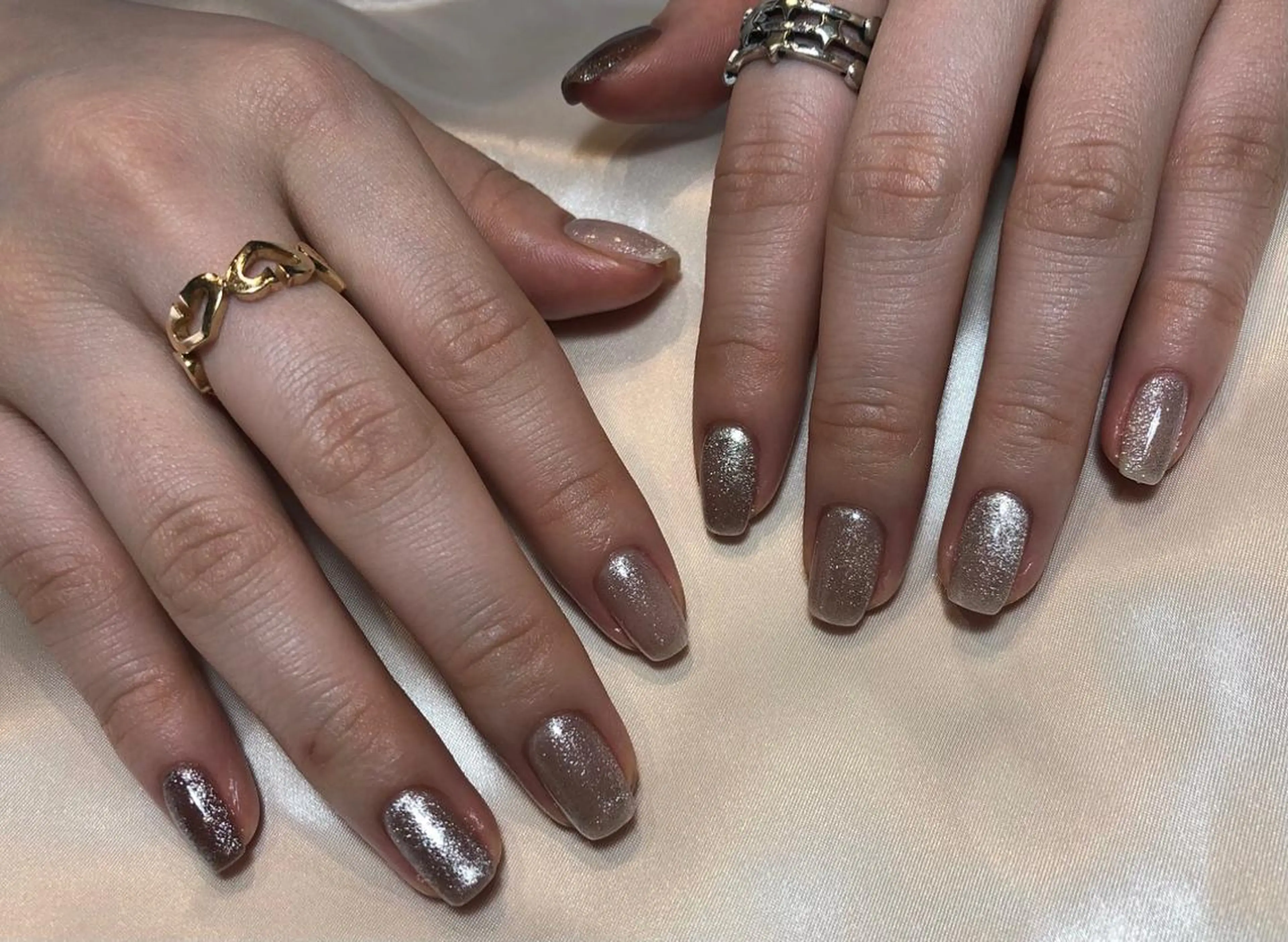 ネイル グラデーション マグネットネイル ハンドネイル ☽ ☾のネイルデザイン