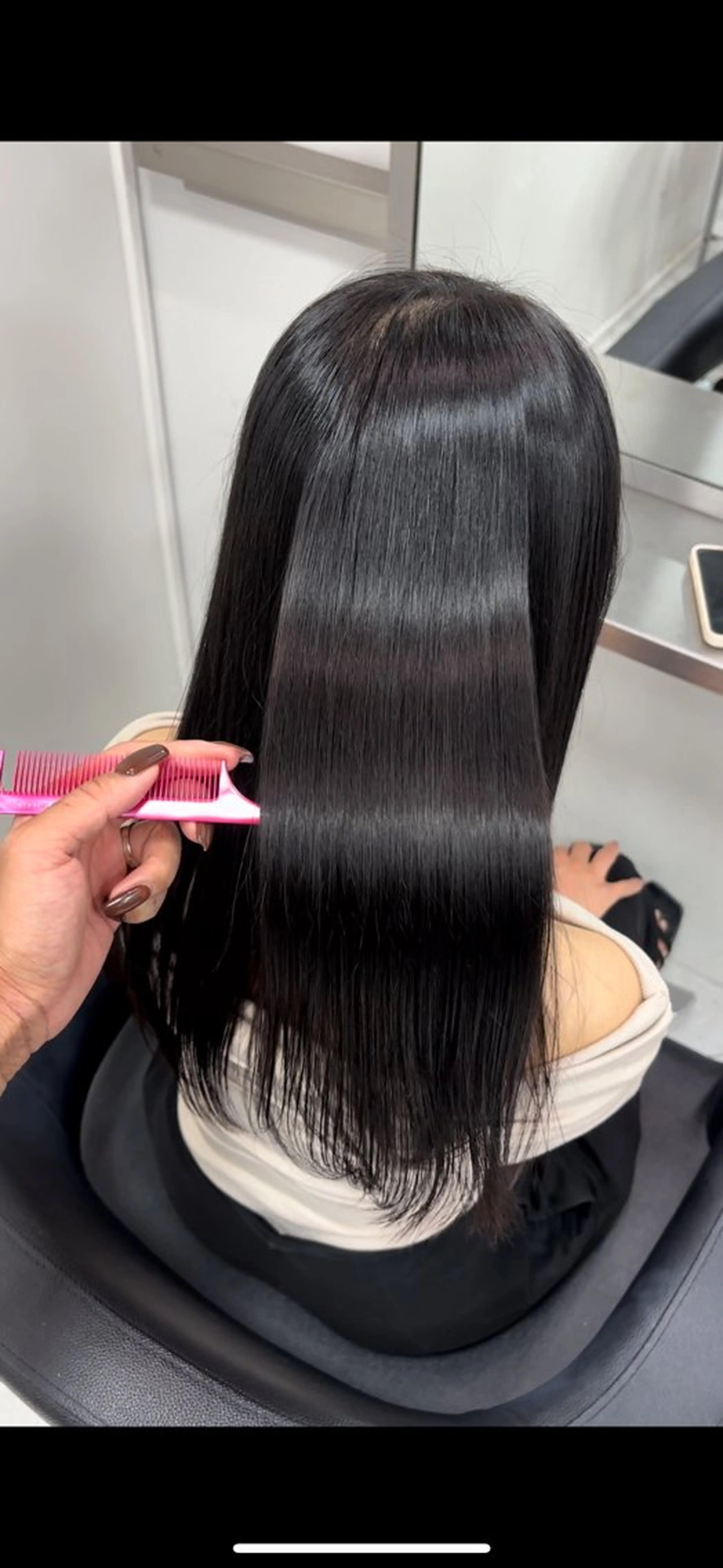 ロング カラー パーマ 黒髪 ブルーカラー ブルーブラック 縮毛矯正 カット ヘアカラー 縮毛矯正 トリートメント Beleza Era所属・韓国レイヤー/ 縮毛矯正🎀minaのヘアスタイル