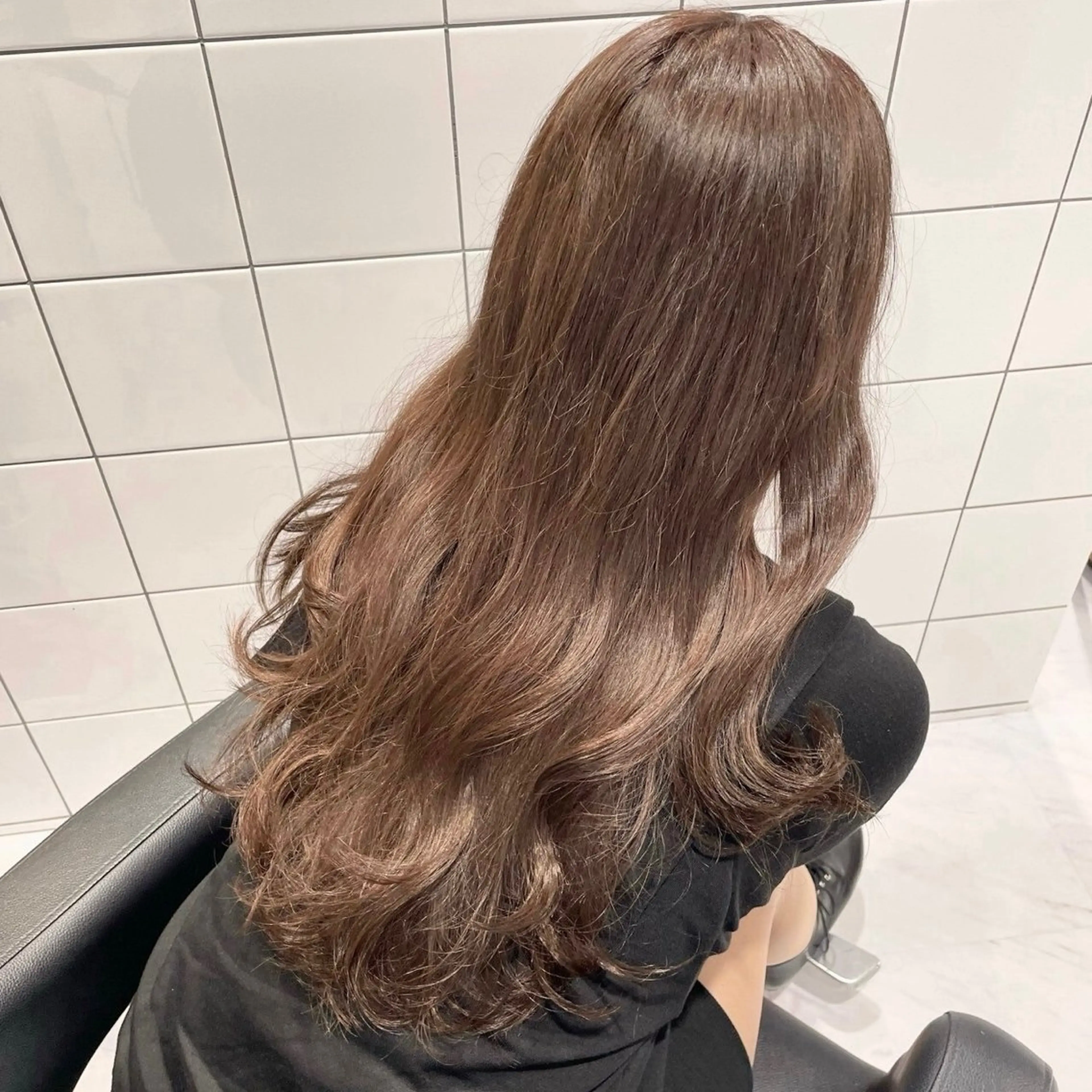 ロング YUKA🤍ベージュ /ミルクティーのヘアスタイル