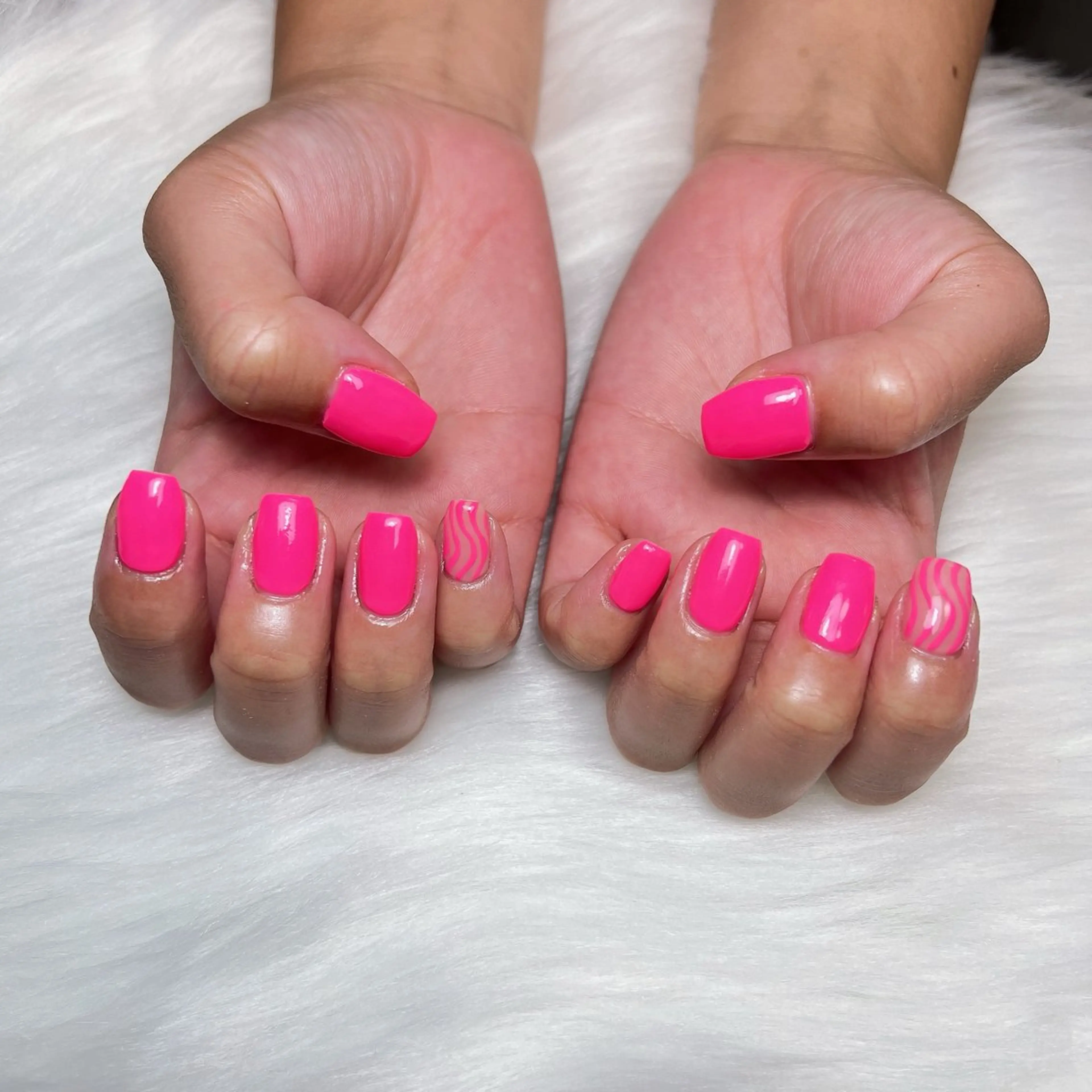 ネイル ハンドネイル lifra Hinaのネイルデザイン