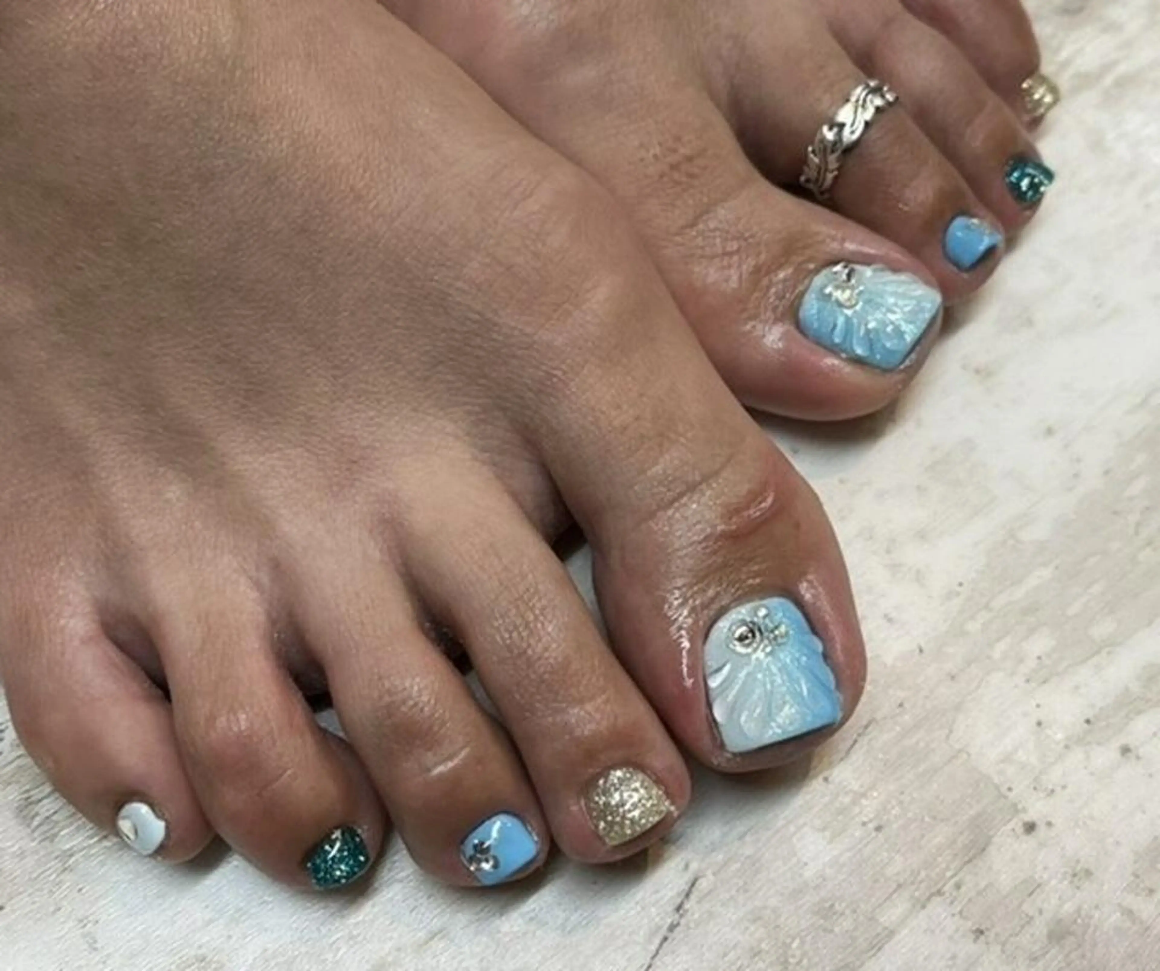 ネイル フットネイル 【やり放題専門店】 スカルプ＆長さ出しのネイルデザイン