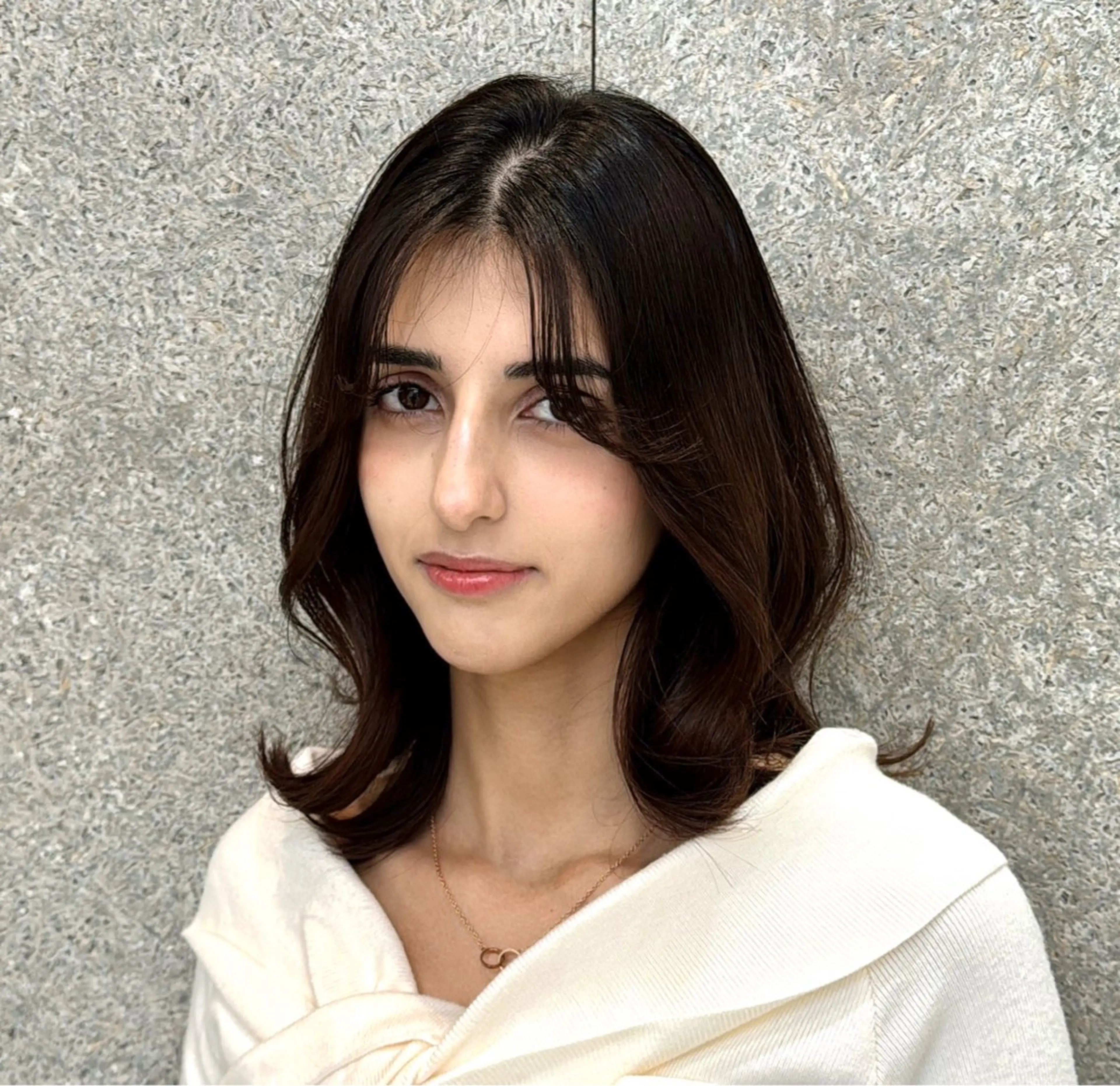 ミディアム くびれヘア 小顔カット ヘアカラー トリートメント Dio&Luce at.所属・🫧艶感モテヘア🫧 Moka/麻布十番のヘアスタイル