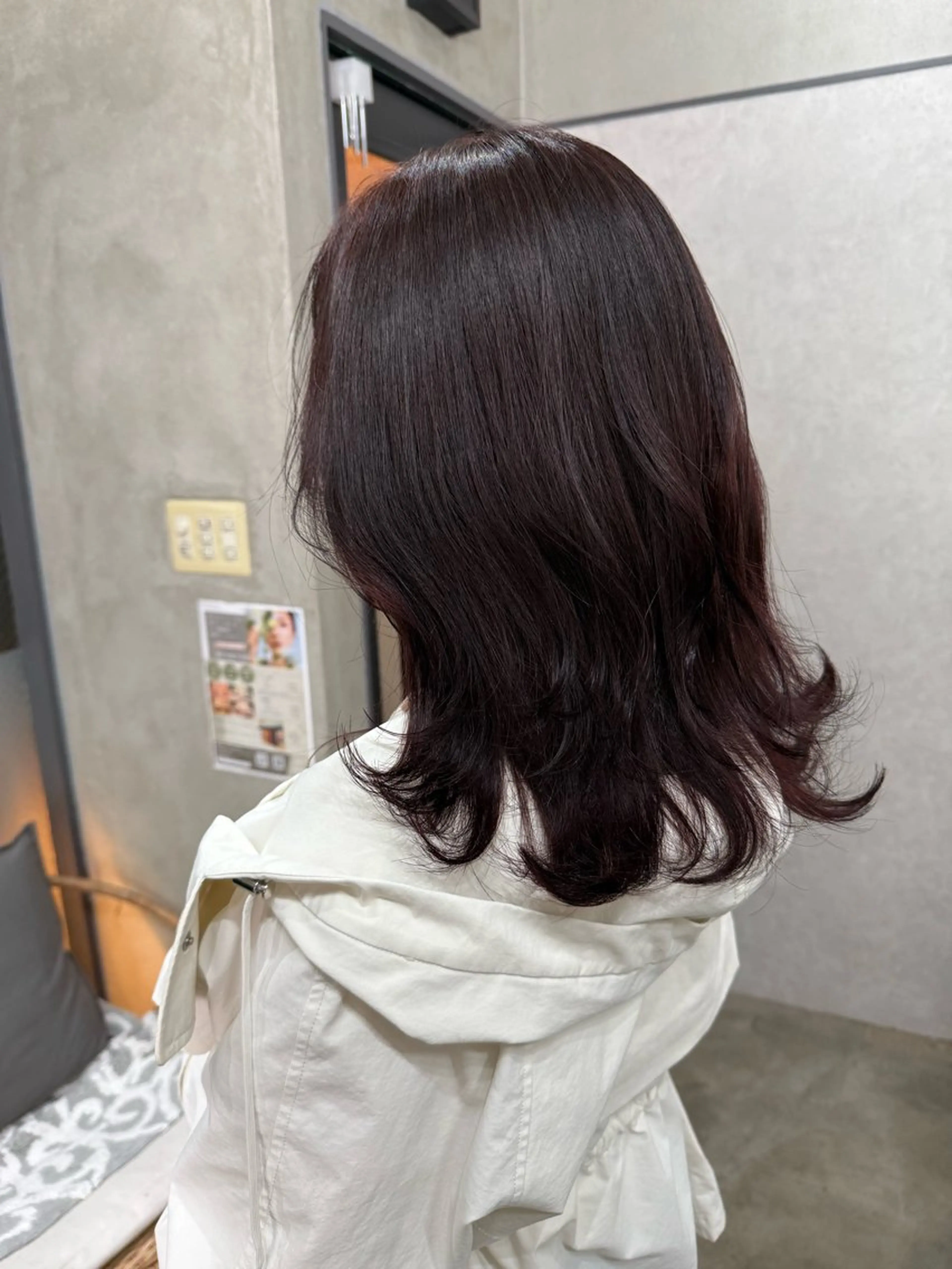 セミロング カラー レイヤーカット AIRI layer cut hairのヘアスタイル
