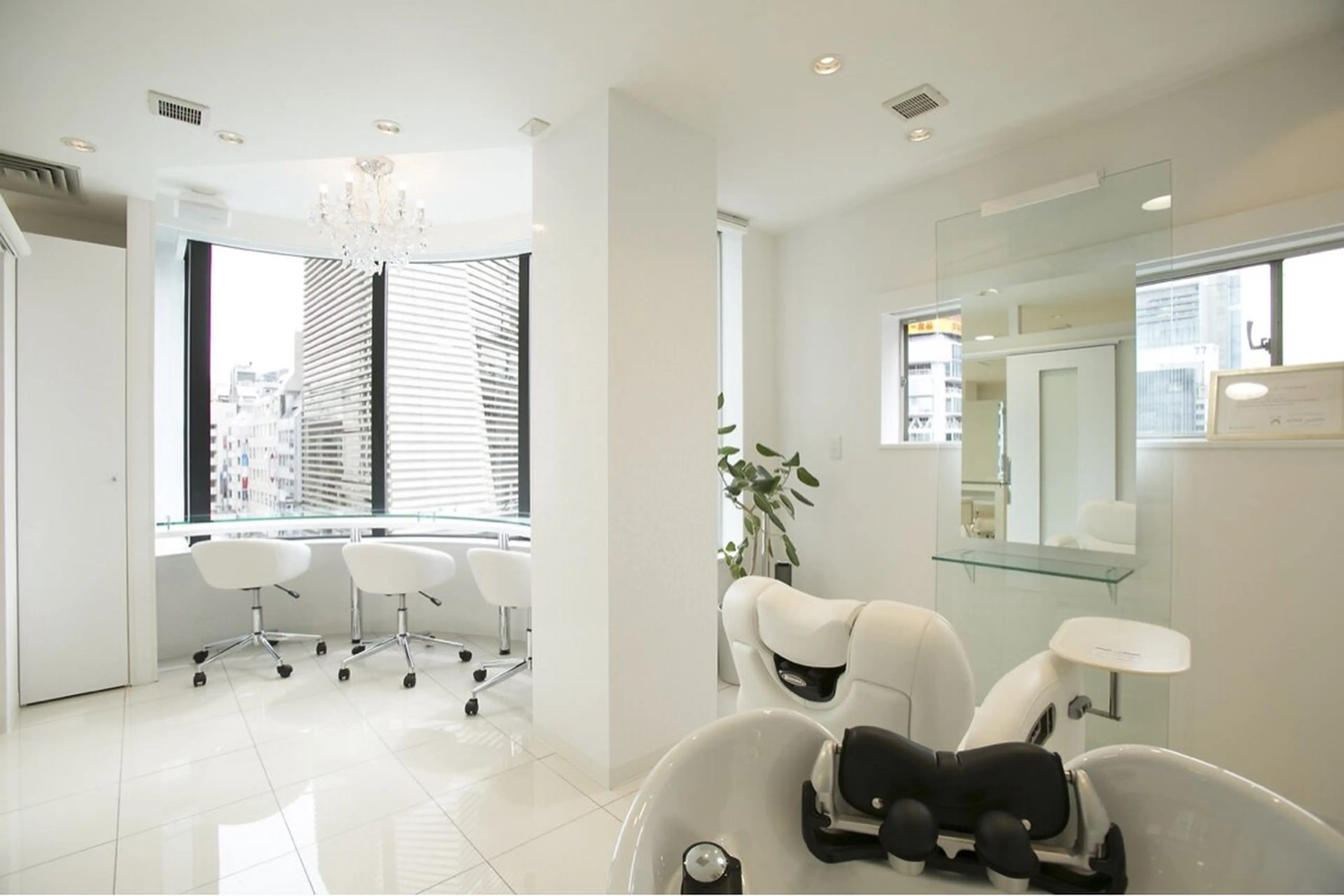 トリートメント ヘッドスパ AVANT’COCO スパ特化のヘアスタイル