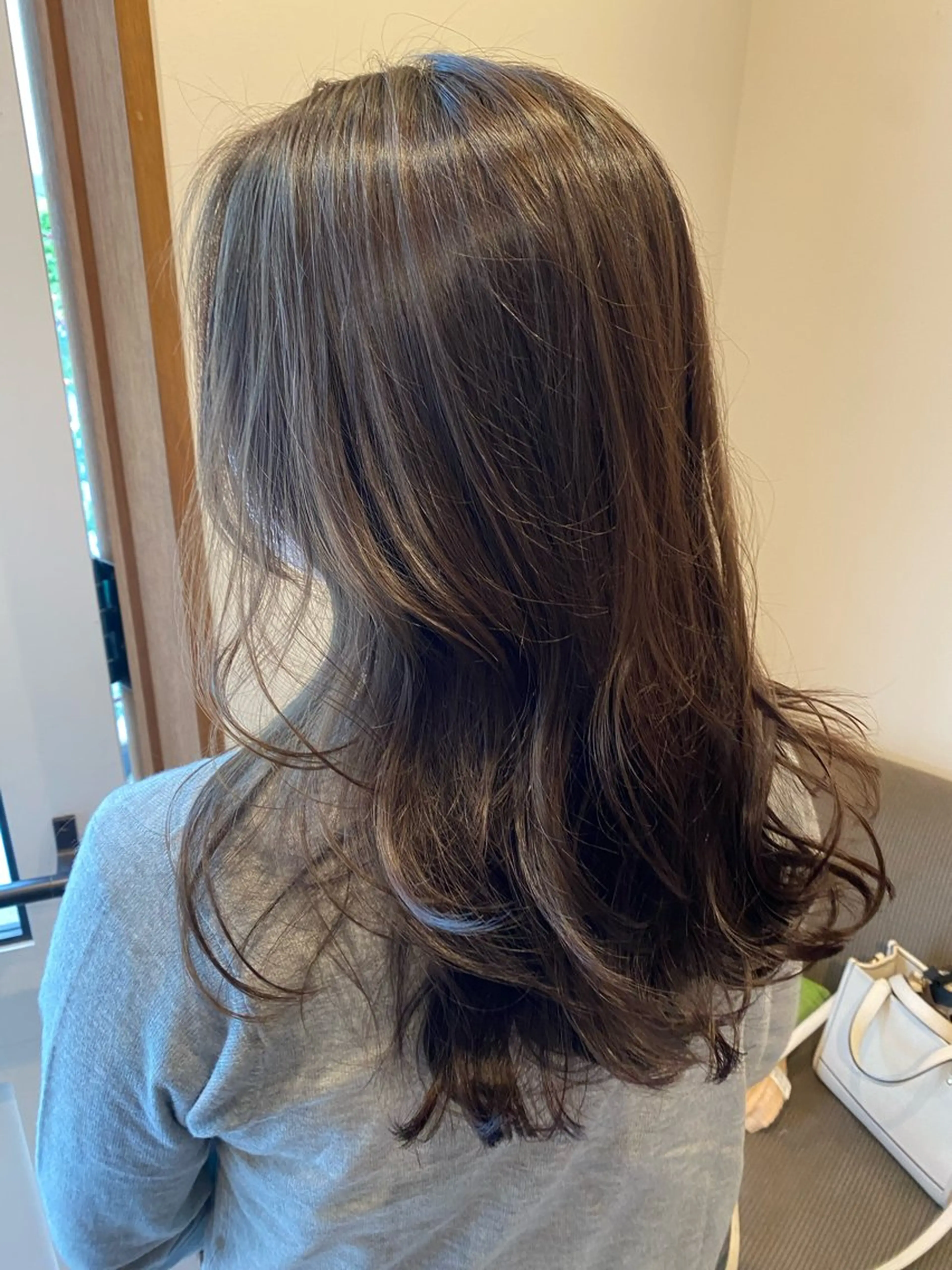 ロング カラー カット ヘアカラー トリートメント ENIF ヤマグチアツコのヘアスタイル