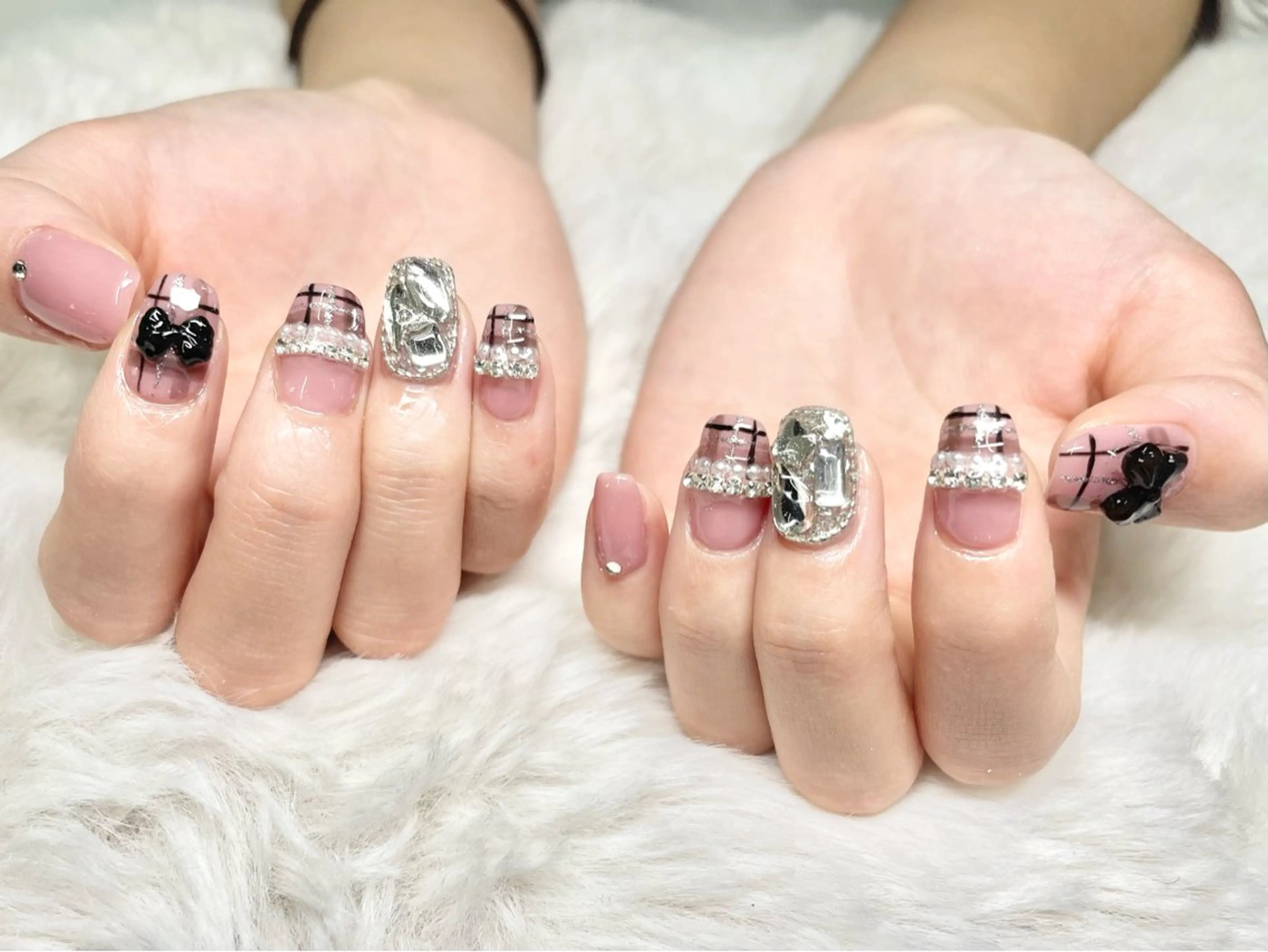 ネイル FILL nail古河店所属・FILL nail SHIORIのネイルデザイン