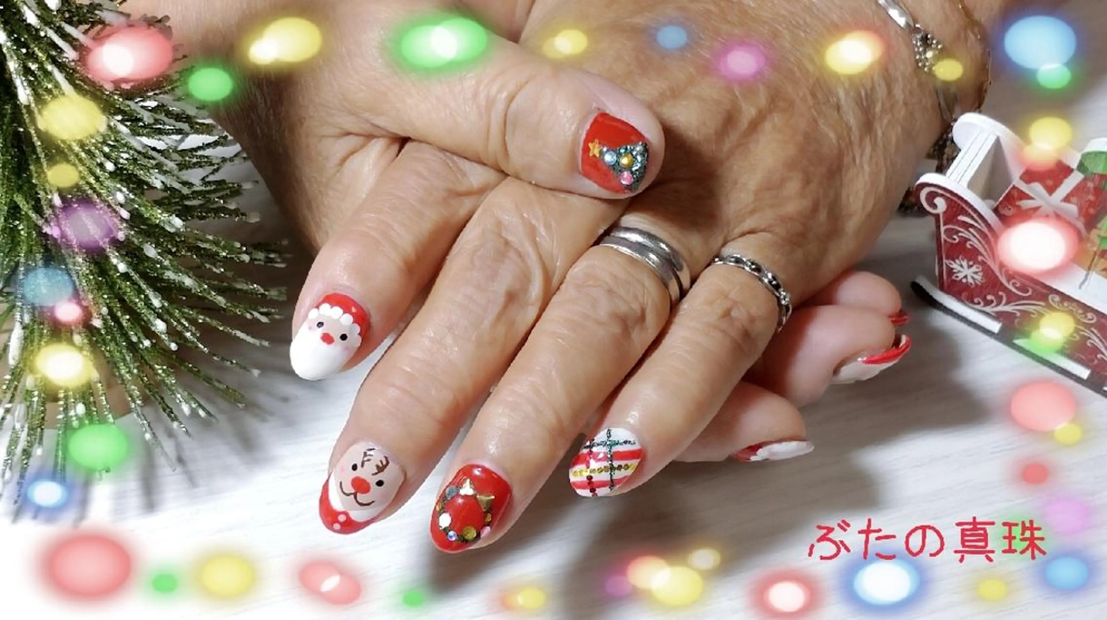 ネイル 冬ネイル クリスマス ハンドネイル 林 珠里のネイルデザイン