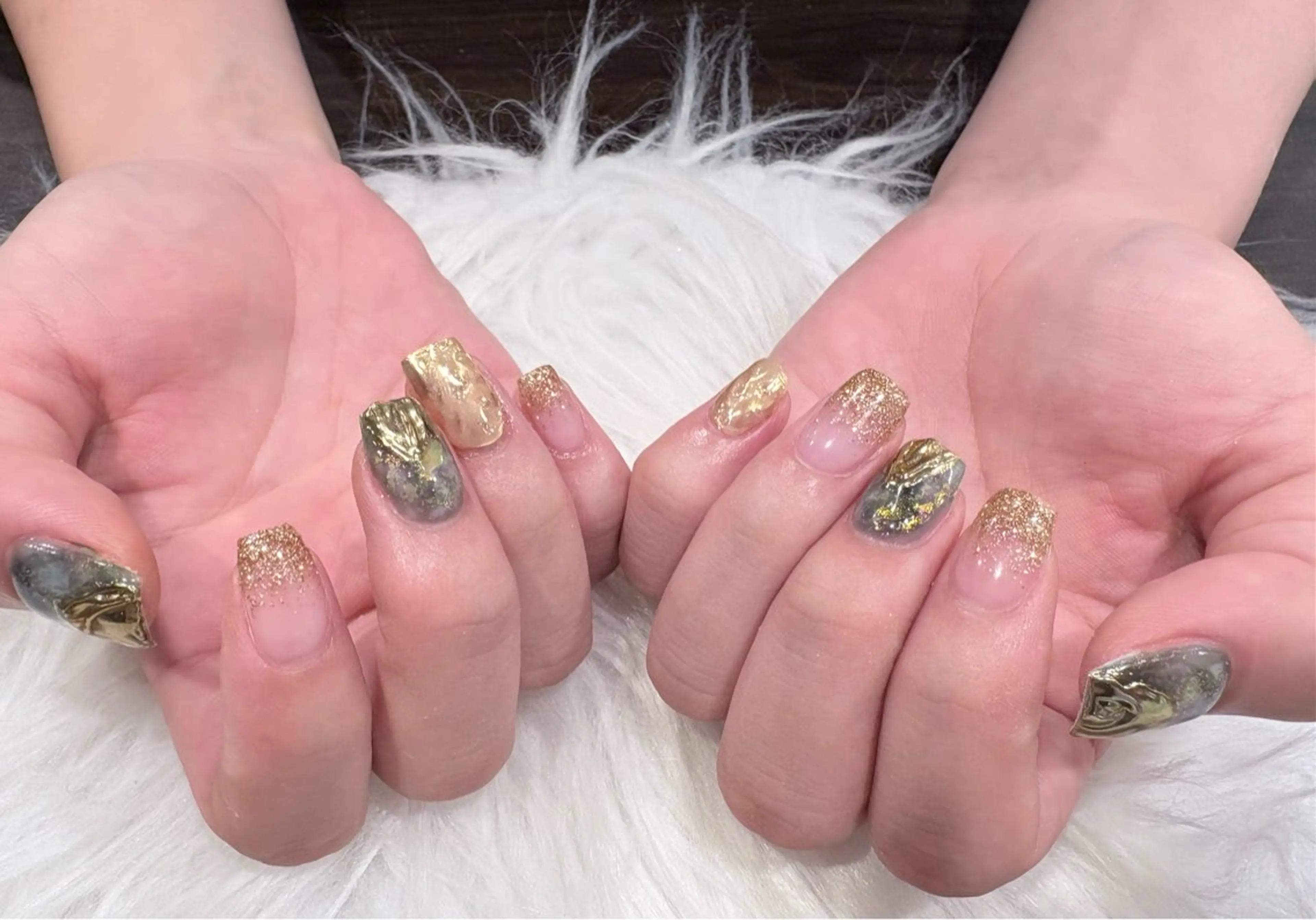 ネイル ニュアンスネイル Nobody_ Minのネイルデザイン