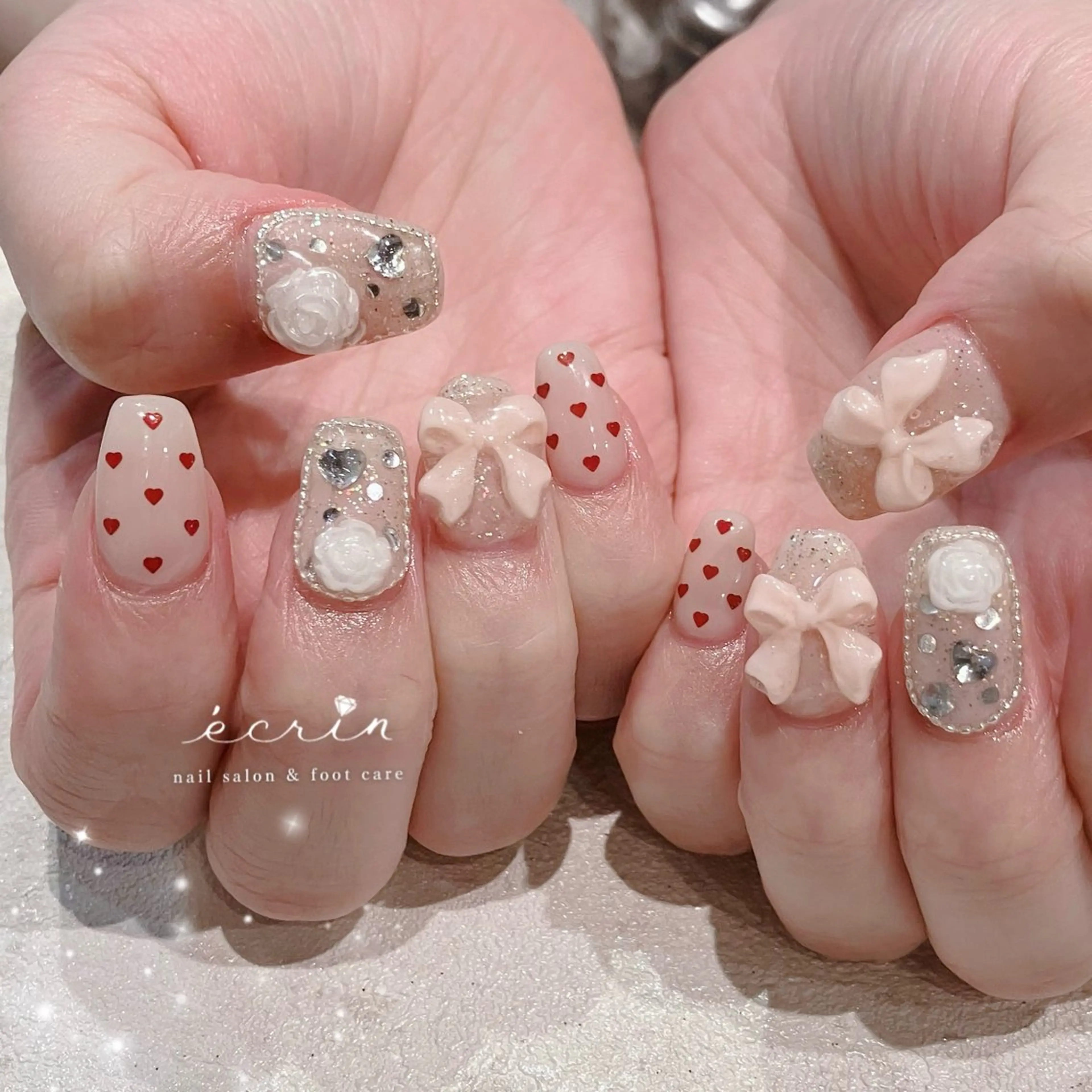 ネイル ecrin kana🌺のネイルデザイン