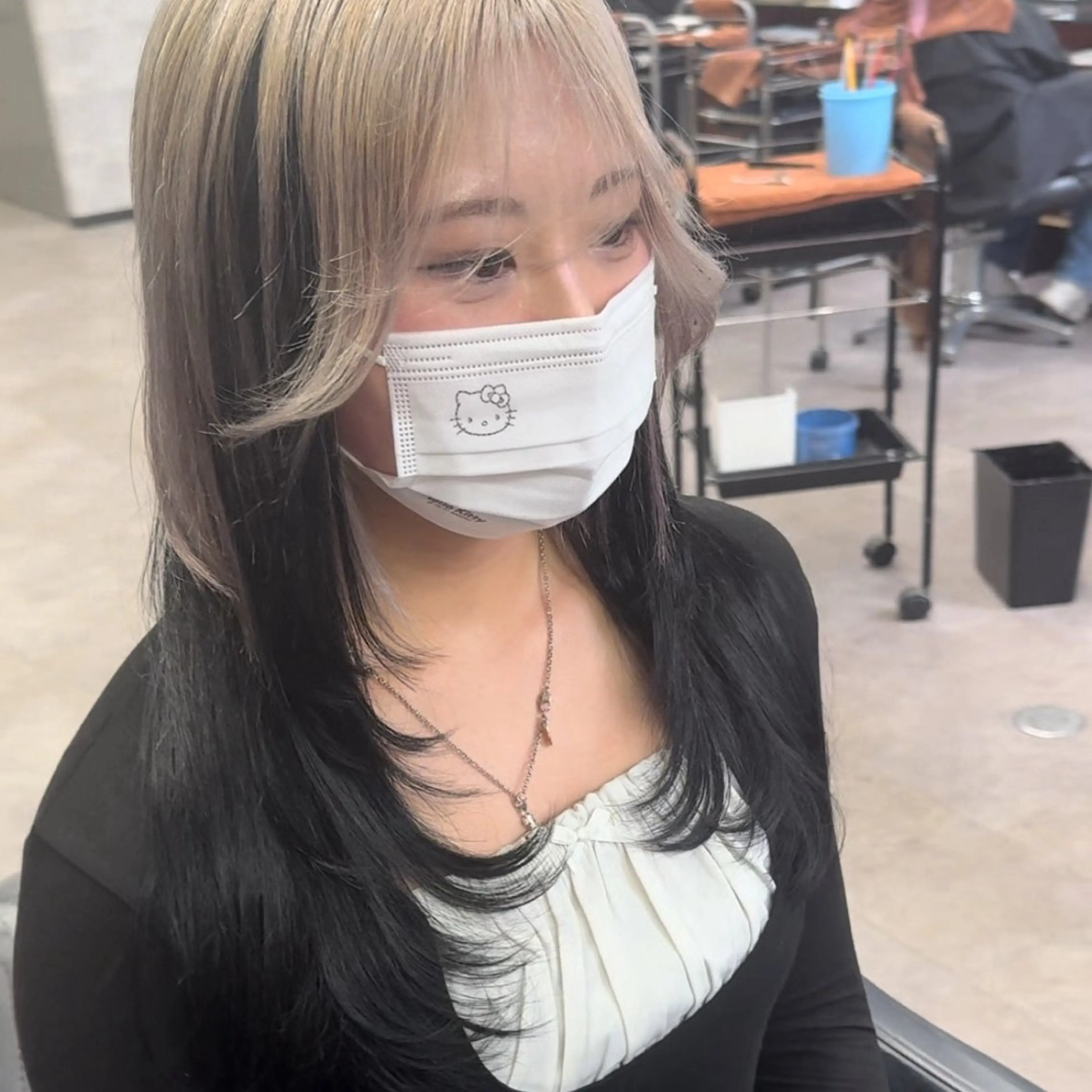 ロング カラー カット ヘアカラー トリートメント エクステ ハイトーンエクステ 🎩カズキ🎩のヘアスタイル