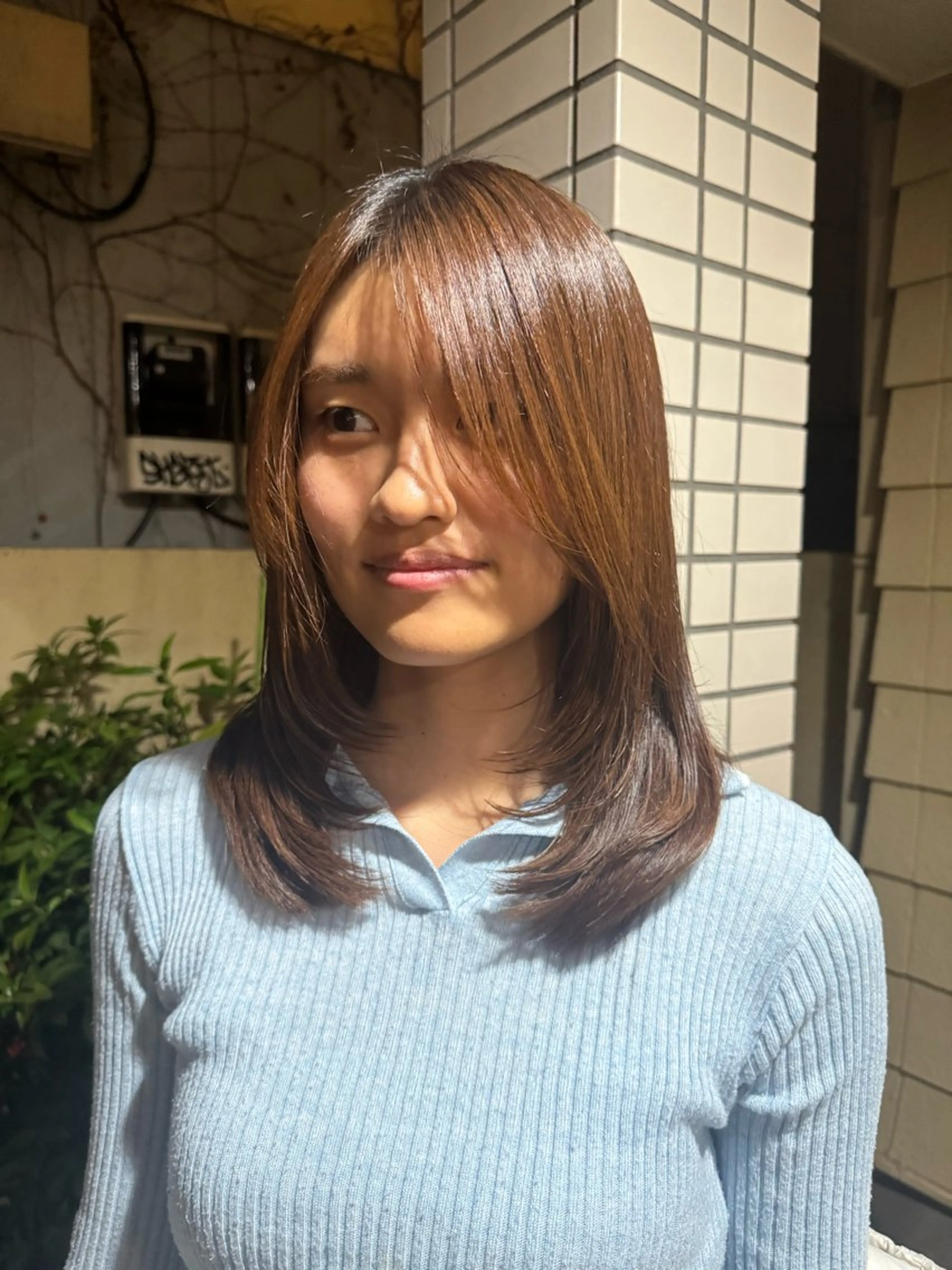 ミディアム LENA/原宿/ブリ ーチなしWカラー🌼のヘアスタイル