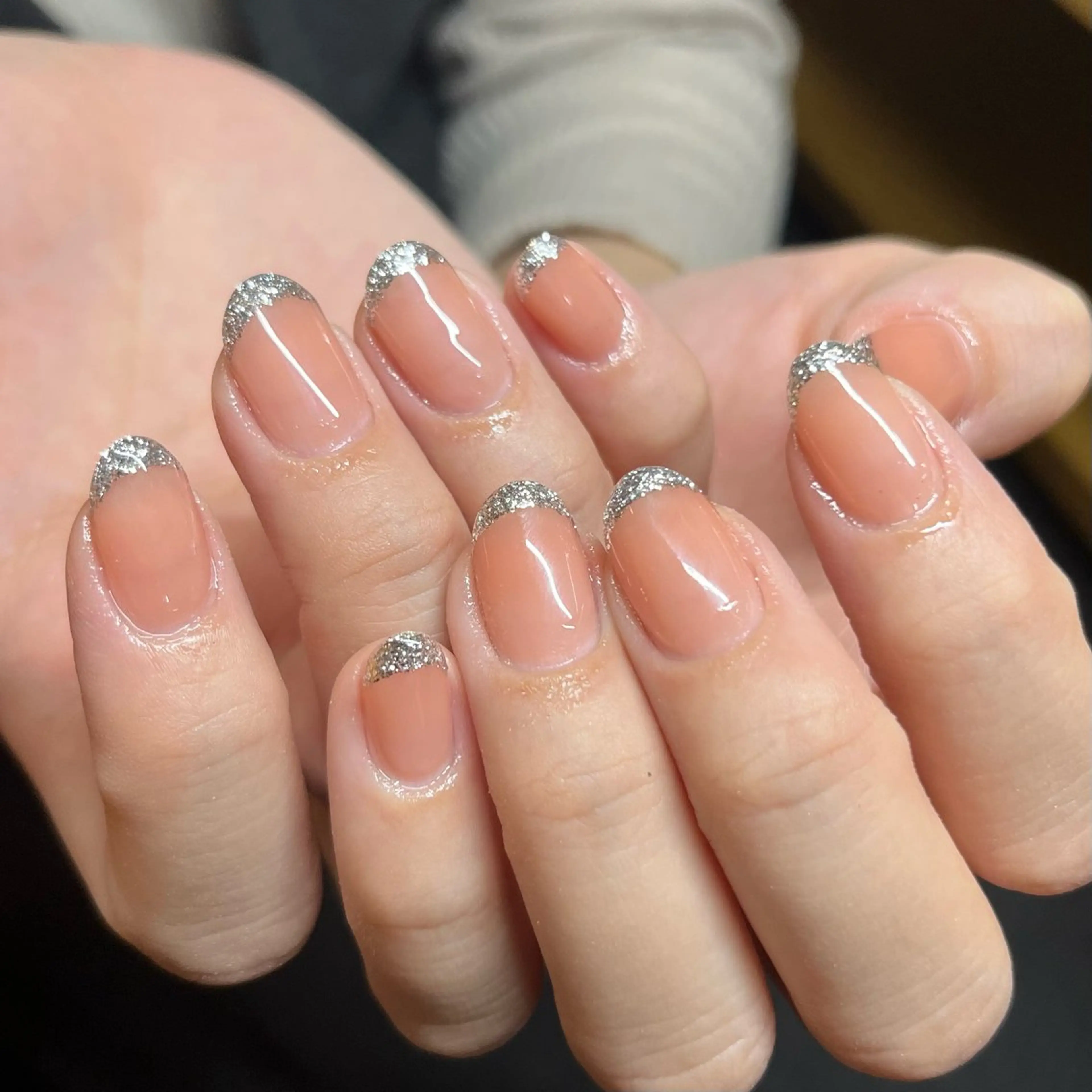 ネイル フレンチネイル キラキラネイル ラメ(グリッター) オフィスネイル ピンク ハンドネイル ハンドケア 🎀NAIL🎀 AI🪄︎︎◝✩のネイルデザイン