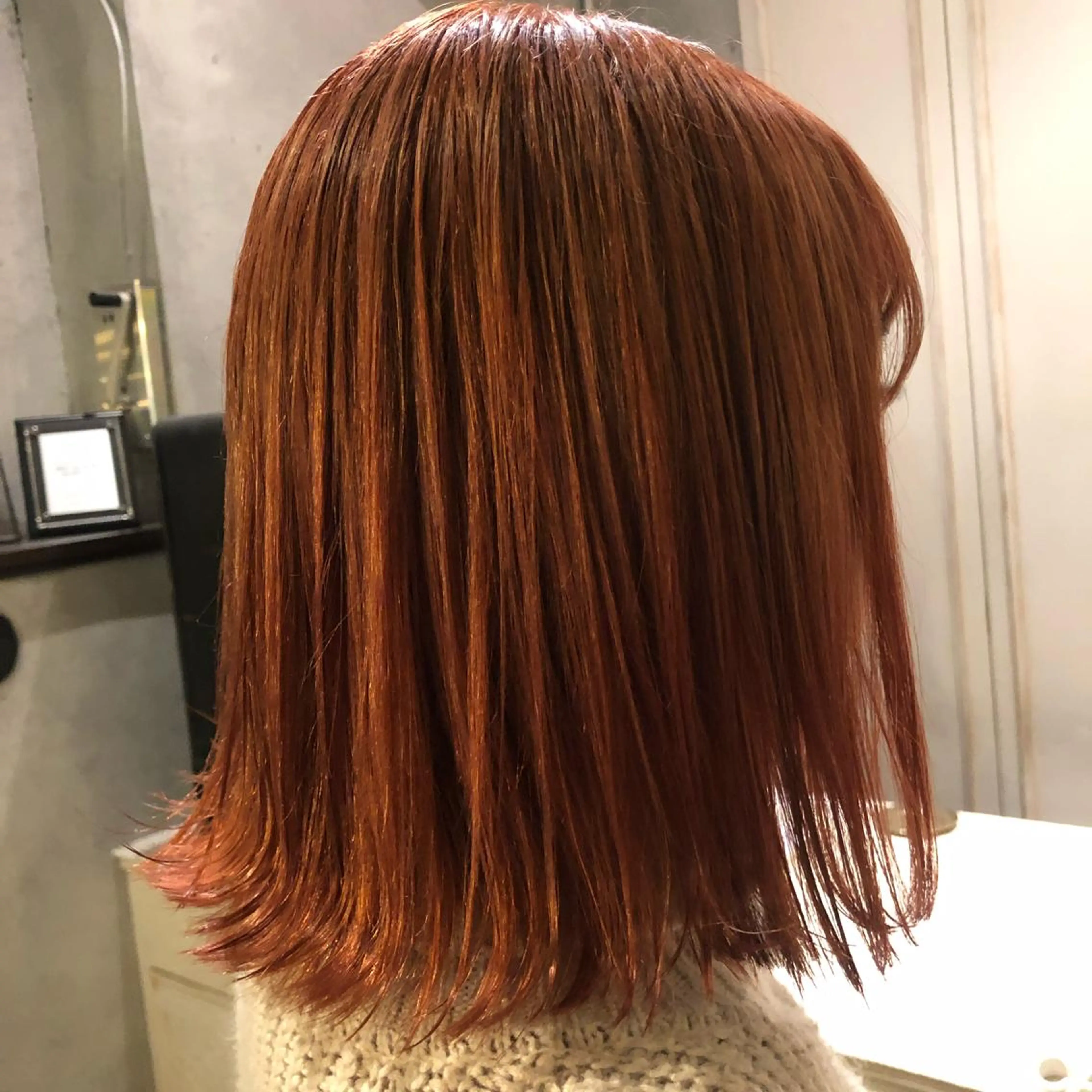 ショート ボブ 外ハネヘア RUKA 美容院×ネイリストのヘアスタイル