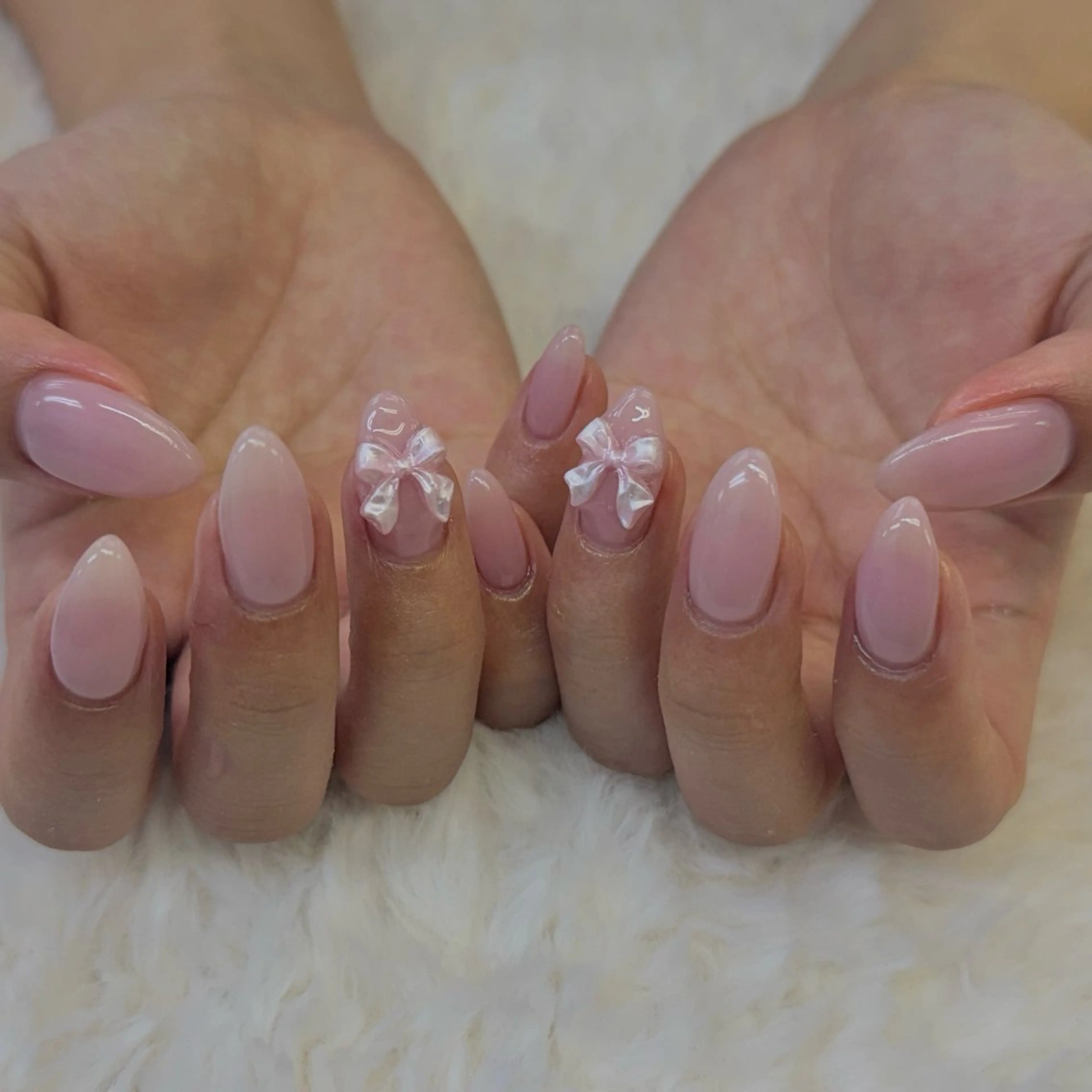 ネイル ピンク リボン ハンドネイル Rich to 勝川店所属・Rich to 宮里のネイルデザイン