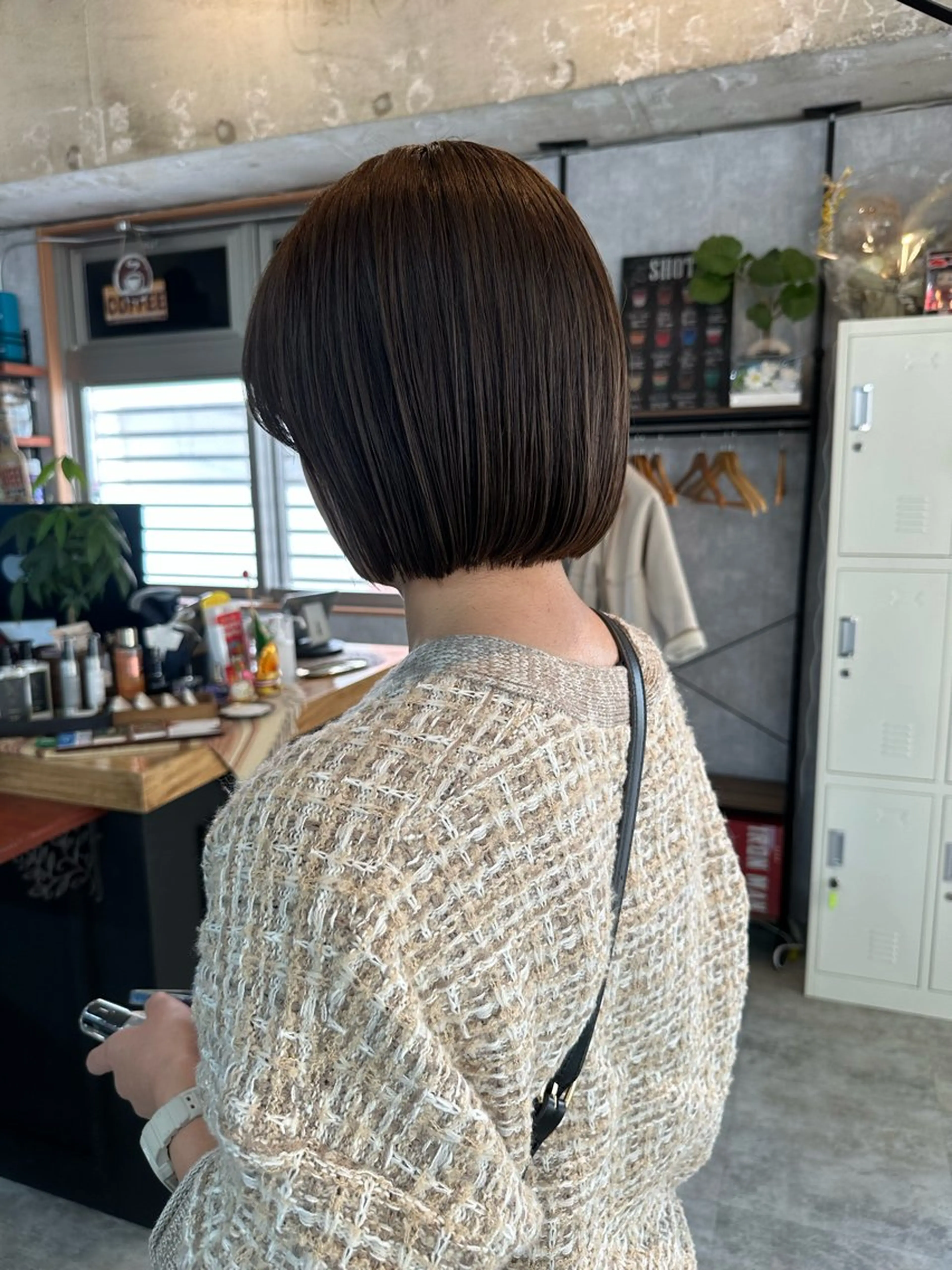ショート 切りっぱなしボブ ショートボブ ハンサムショート 丸みショート ボブ カット ヘアカラー トリートメント C’LD hair  produce /シールドヘア所属・モテ髪/ボブ/ショー ト/アダチフウトのヘアスタイル