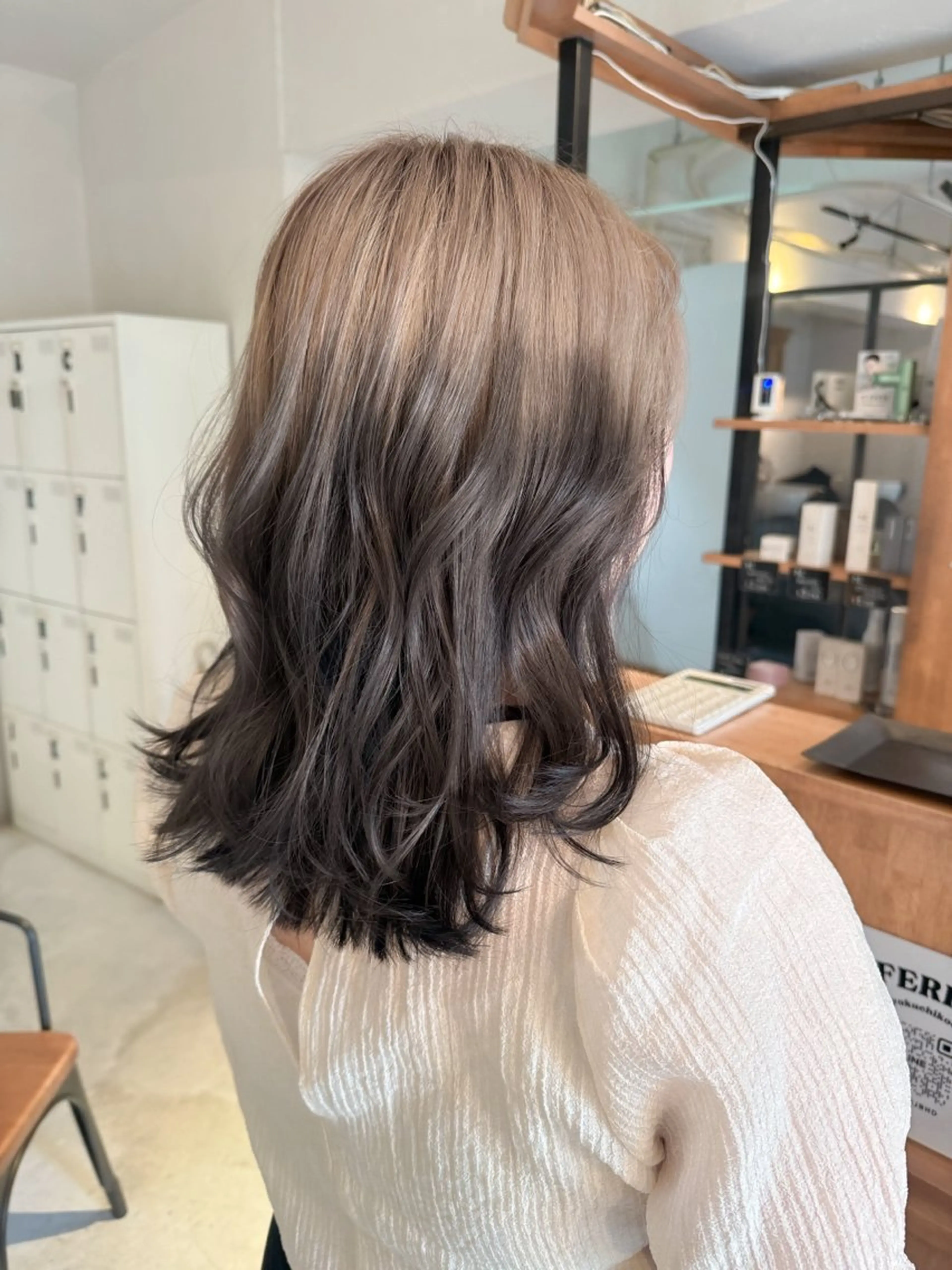 ミディアム カラー ヘアカラー トリートメント FERIA梅田🖤 透明感カラー🎀のヘアスタイル