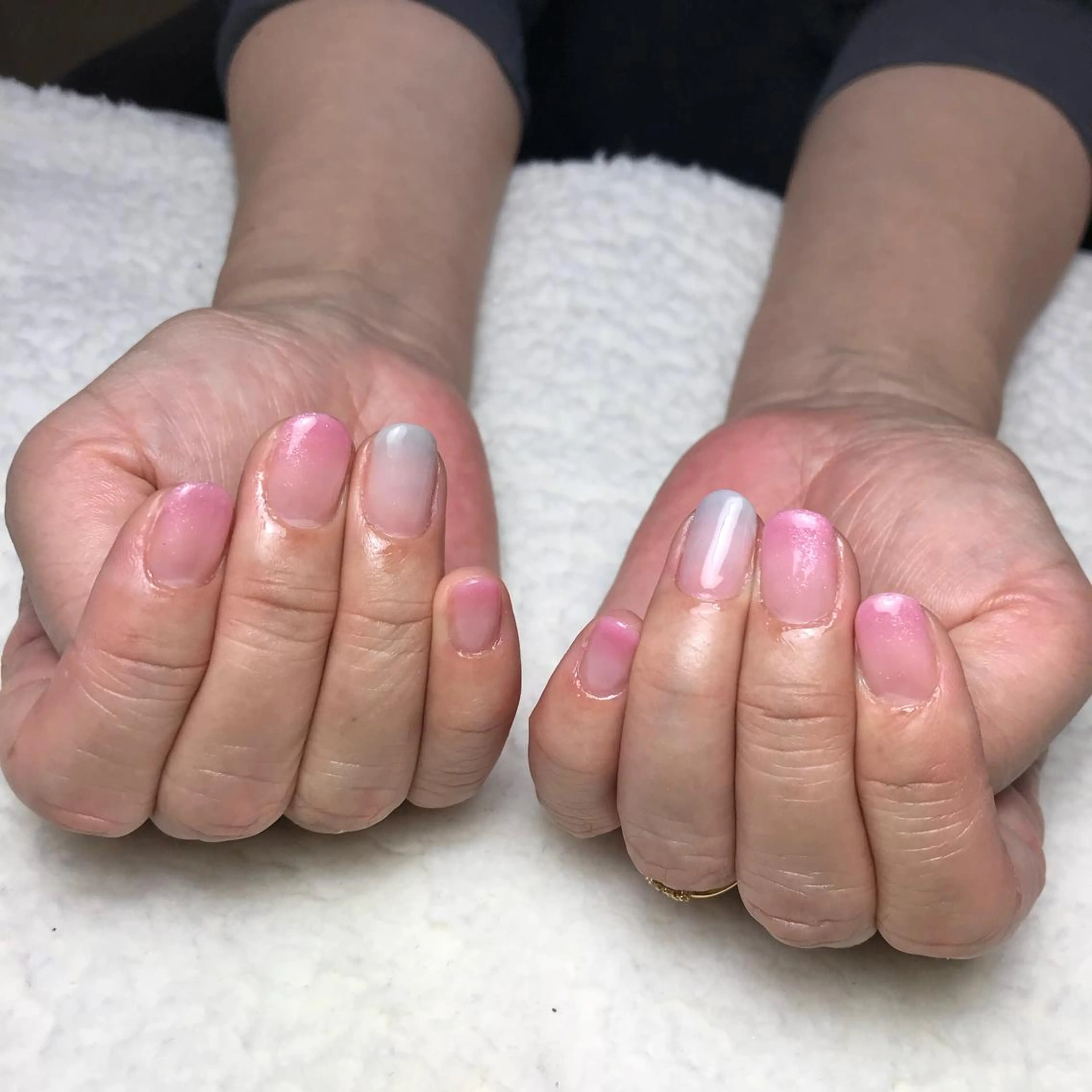 ネイル グラデーション ハンドネイル COCO+所属・COCO +のエステ・リラクイメージ