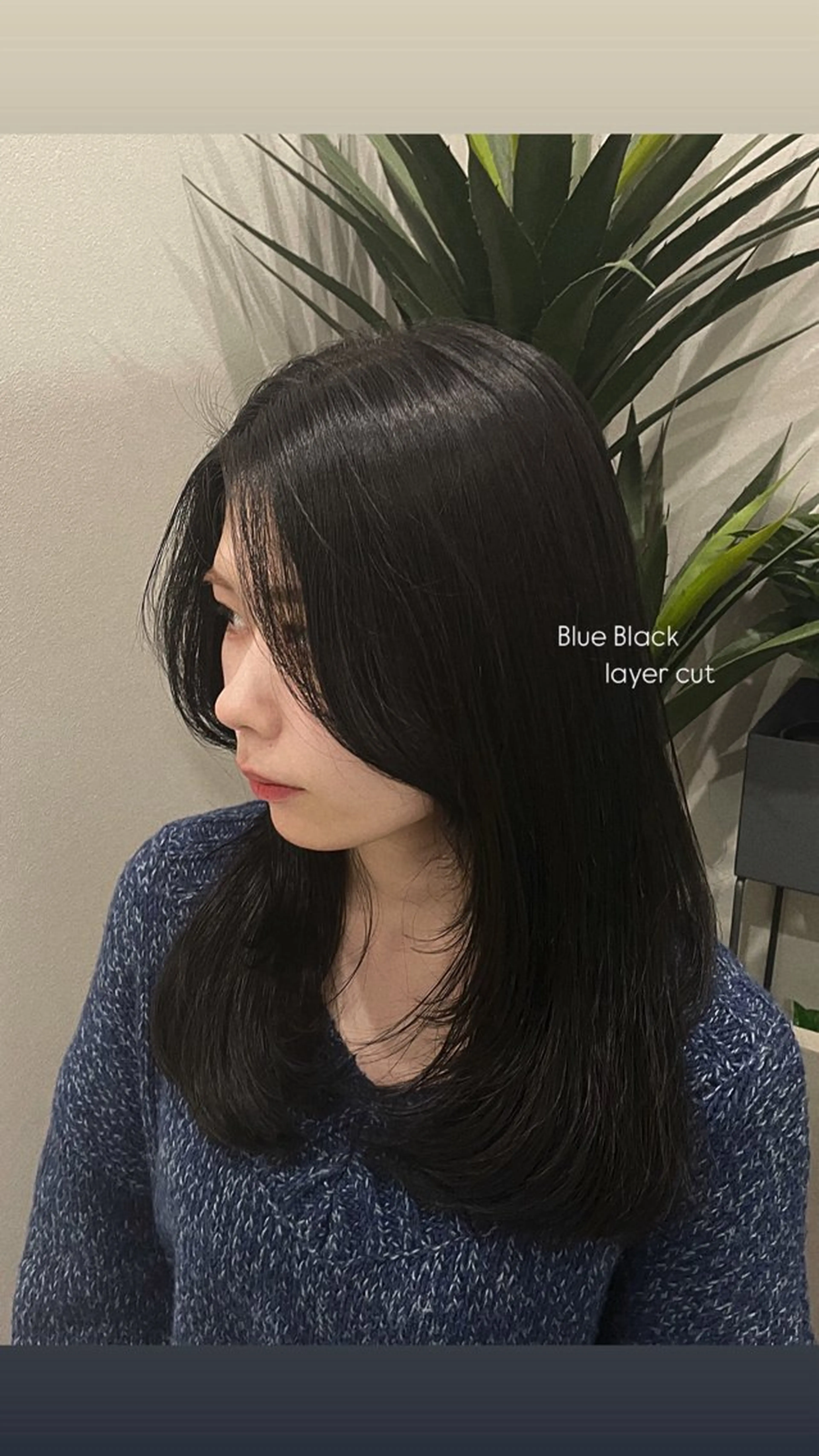 セミロング 猿渡 恋菜のヘアスタイル