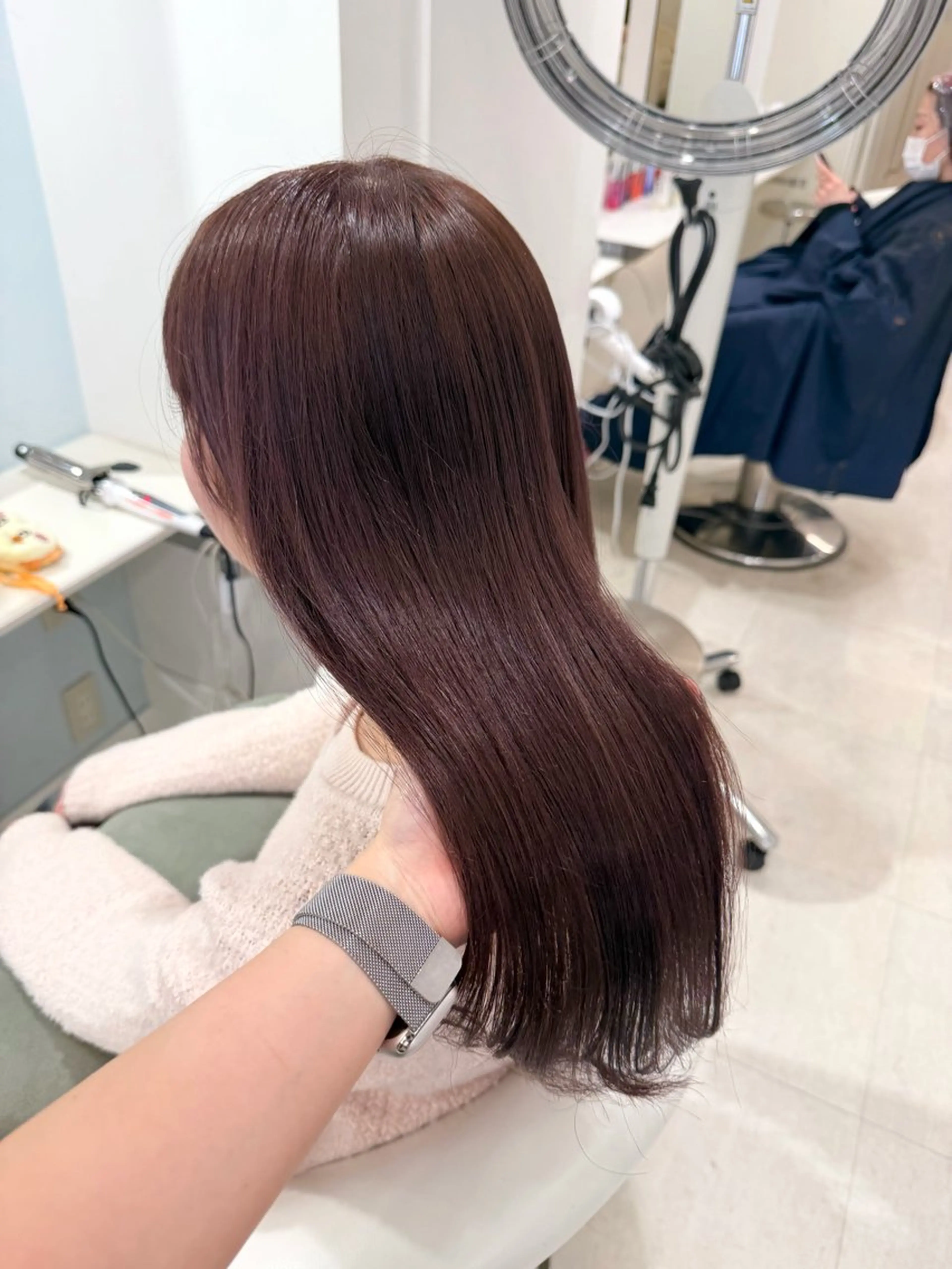 セミロング カラー ヘアカラー ParveMix 🩶🫧入江 香名のヘアスタイル