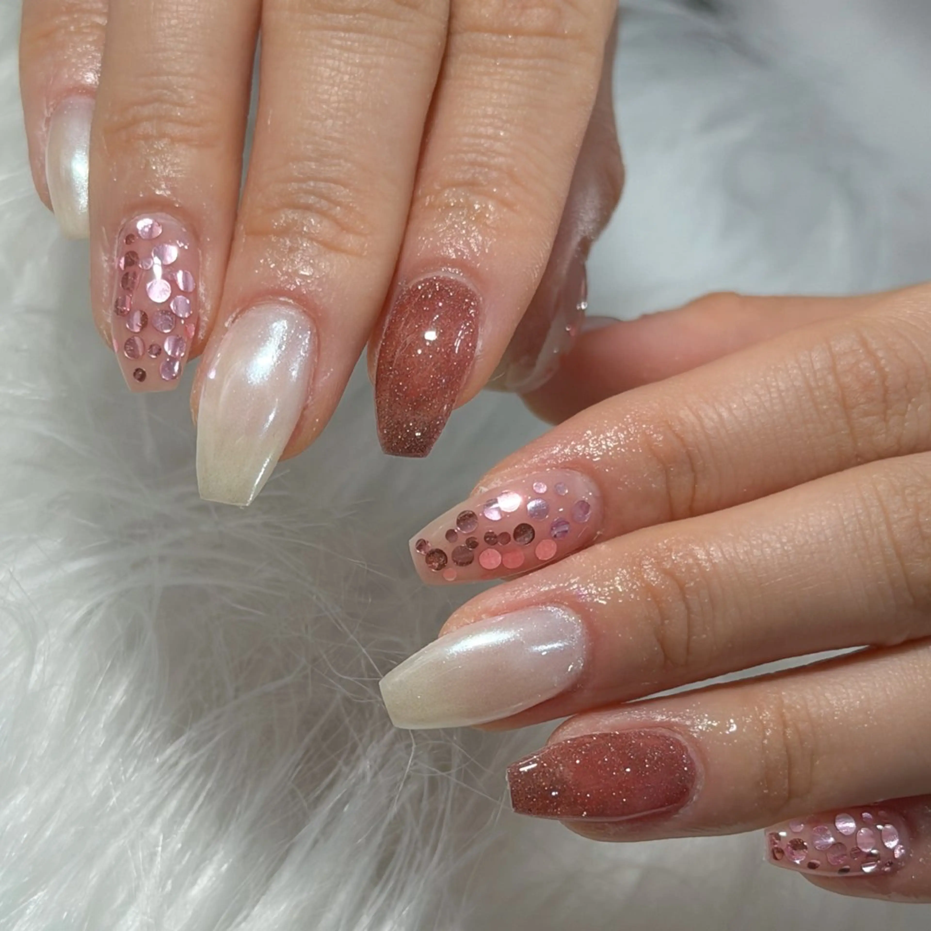 ネイル ハンドネイル フットネイル LAVISH nanamiのネイルデザイン