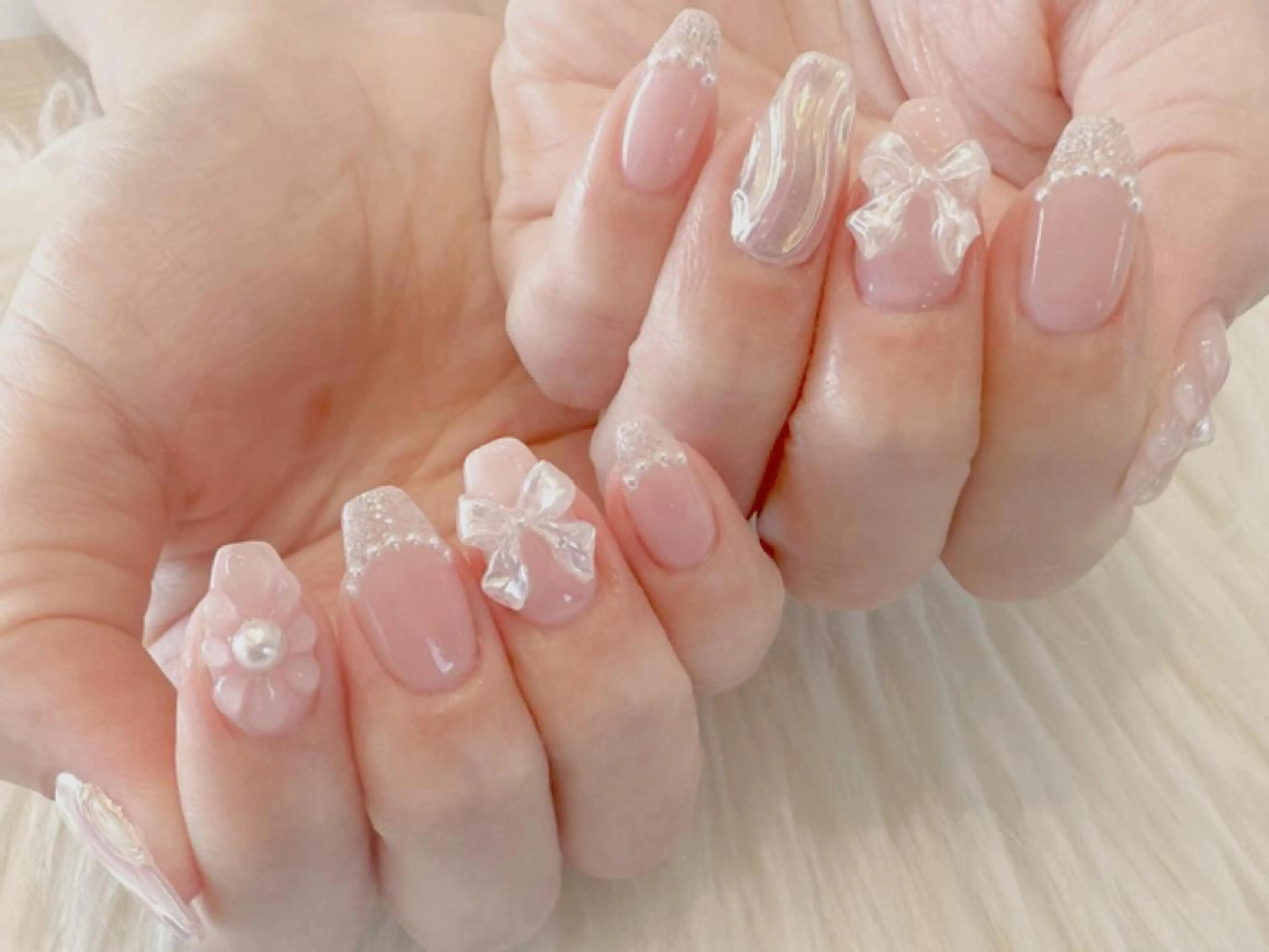 ネイル ハンドネイル Miku. Nのネイルデザイン