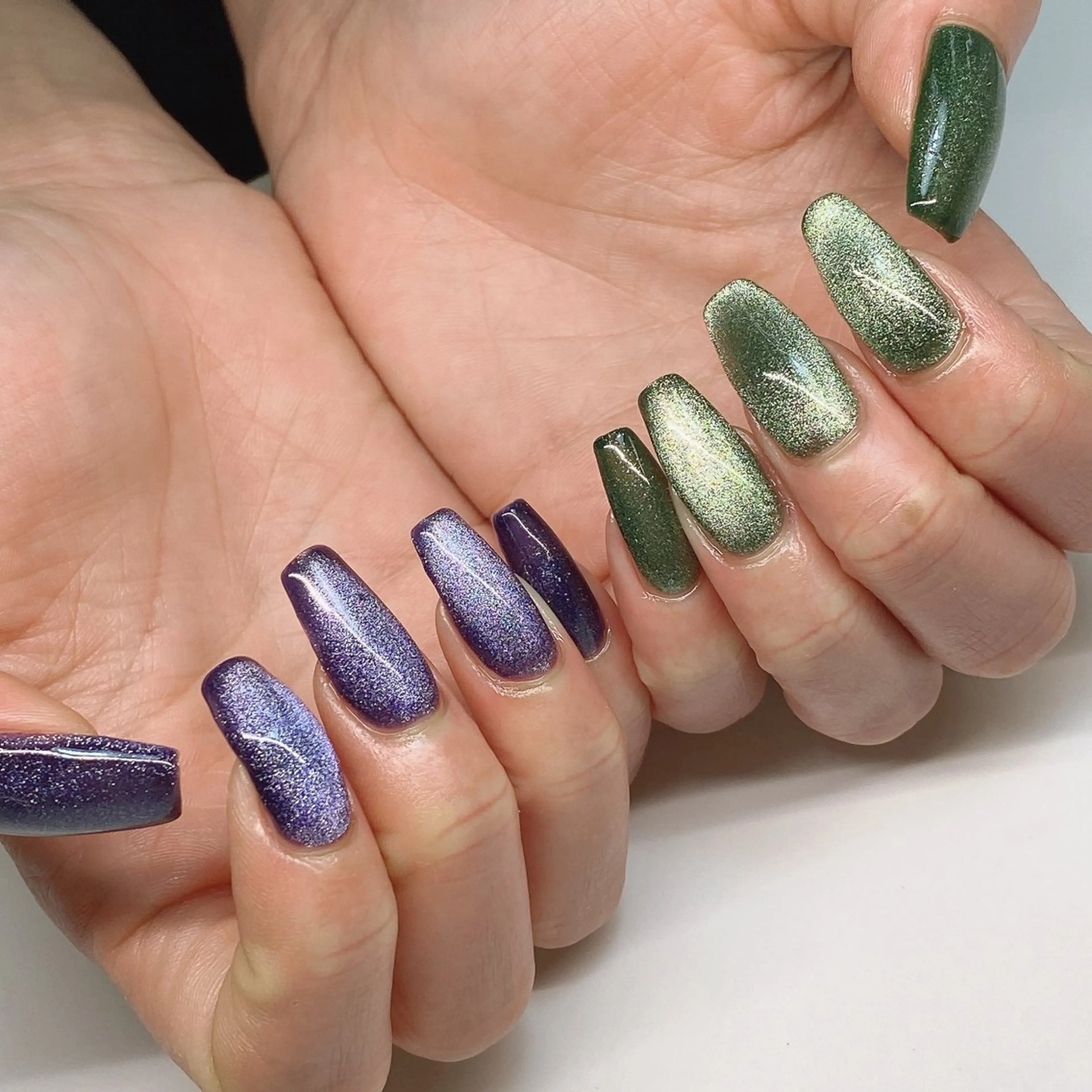 ネイル マグネットネイル 石原 夕華のネイルデザイン