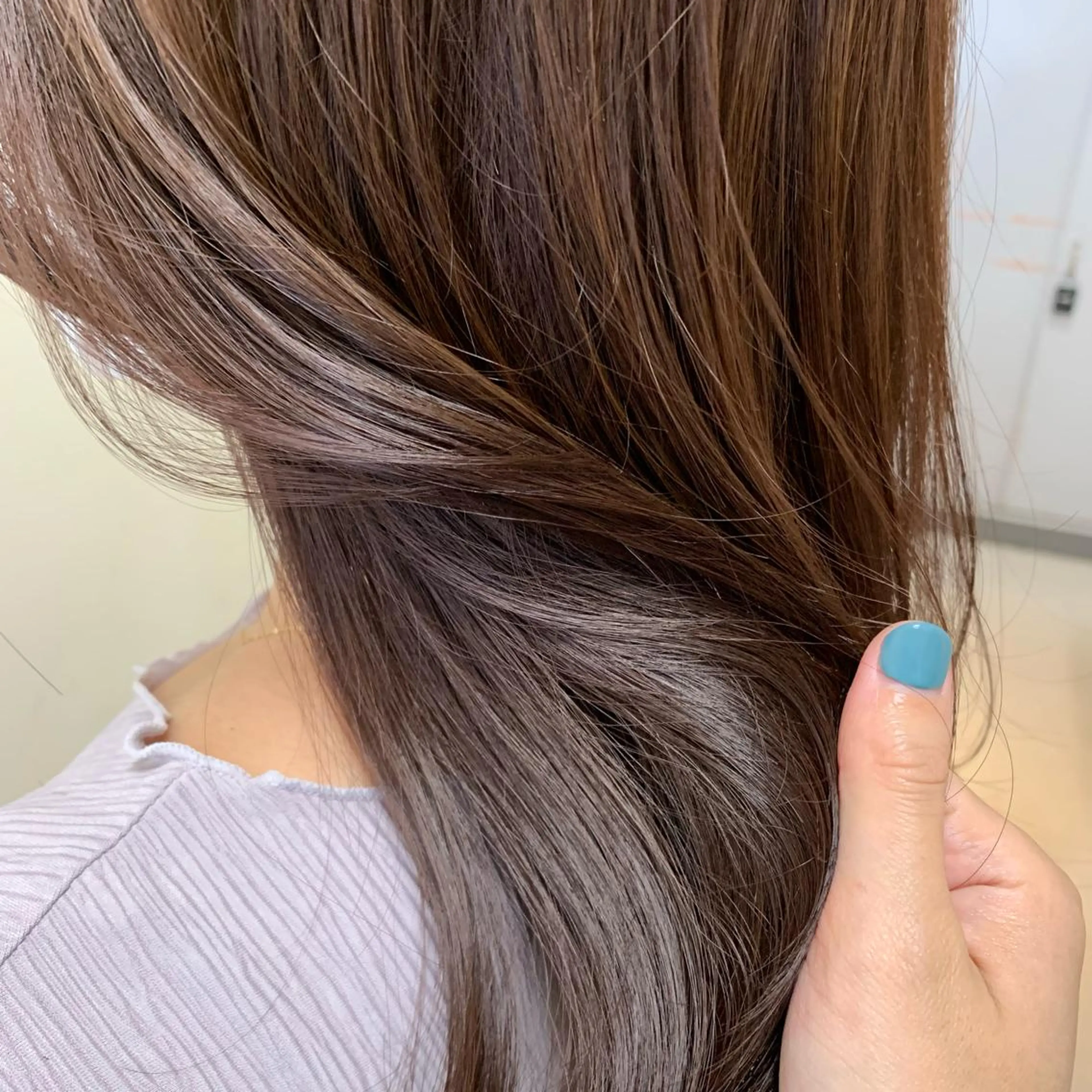 セミロング カラー ブリーチ ケアブリーチ ダブルカラー ハイライトカラー イルミナカラー カット ヘアカラー トリートメント オクミヅキ /髪質改善/梅田🫧のヘアスタイル