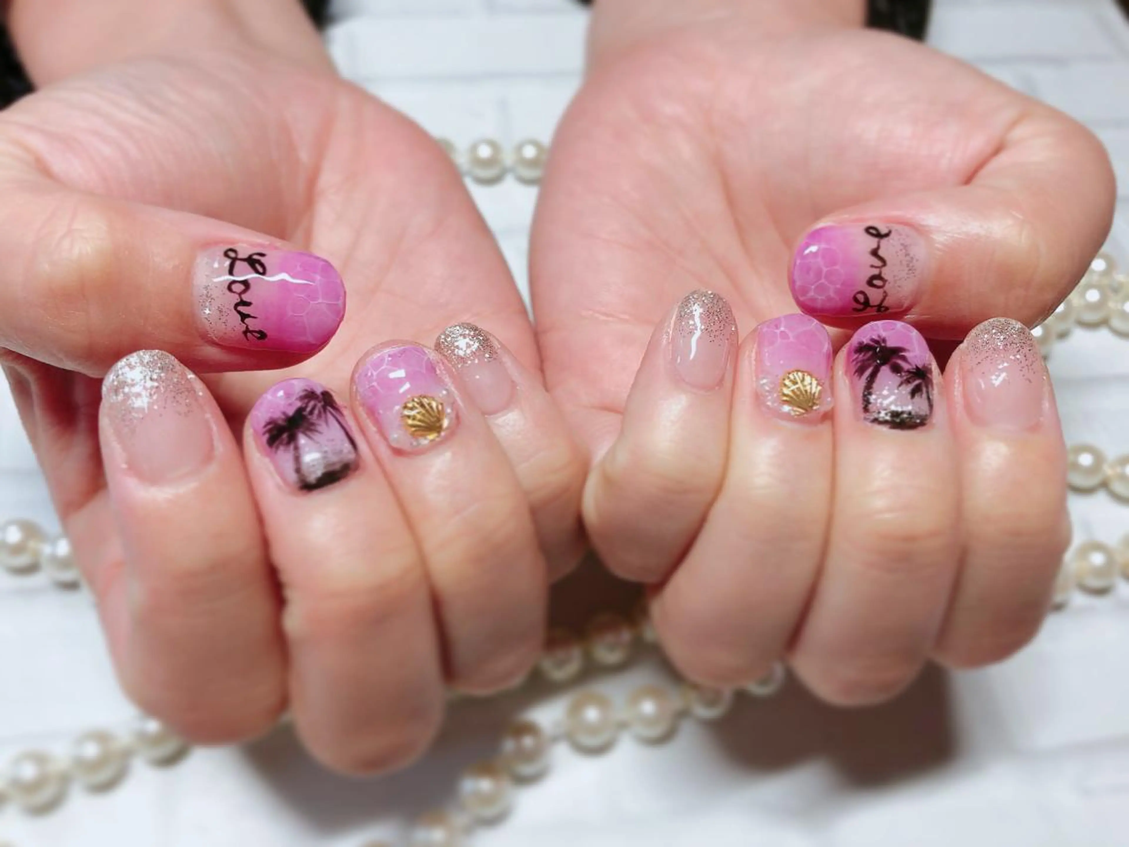 ネイル ハンドネイル ハンドケア ネイルサロン HARRYS所属・ネイル･脱毛サロン HARRYSのエステ・リラクイメージ