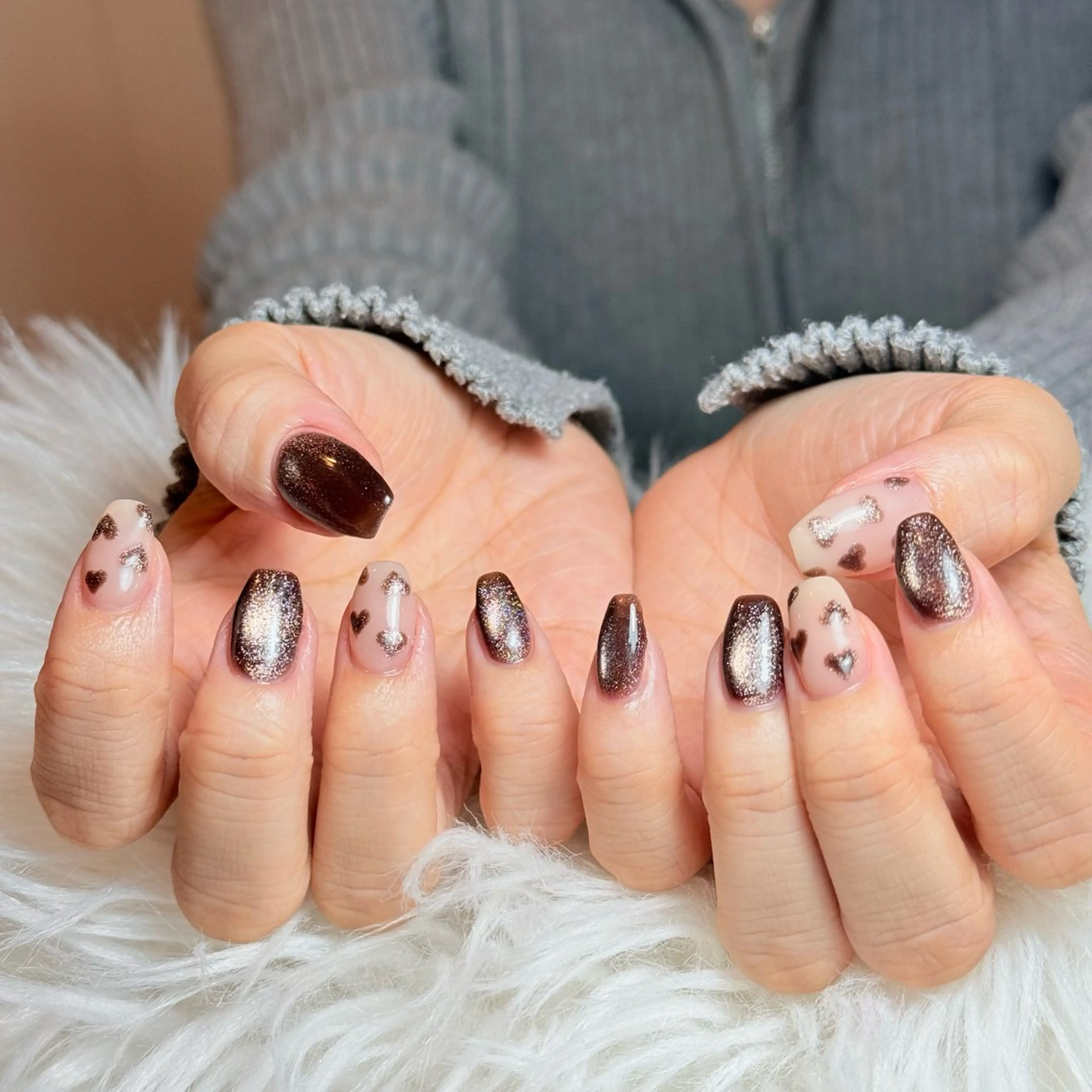 ネイル チークネイル フレンチネイル グラデーション キラキラネイル 韓国ネイル ハンドネイル Risa_ Nailのネイルデザイン